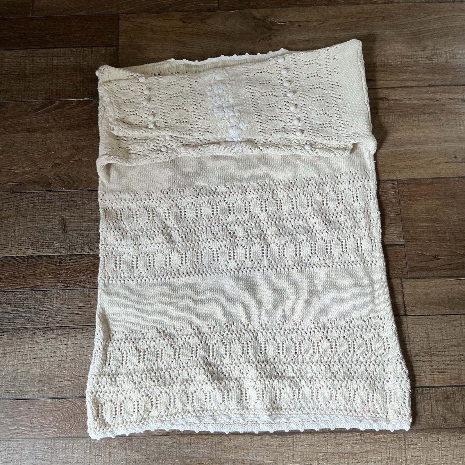 VINTAGE Size M Cristina Cream Open Knit Floral Sweater Womens Ramie Cotton 37701