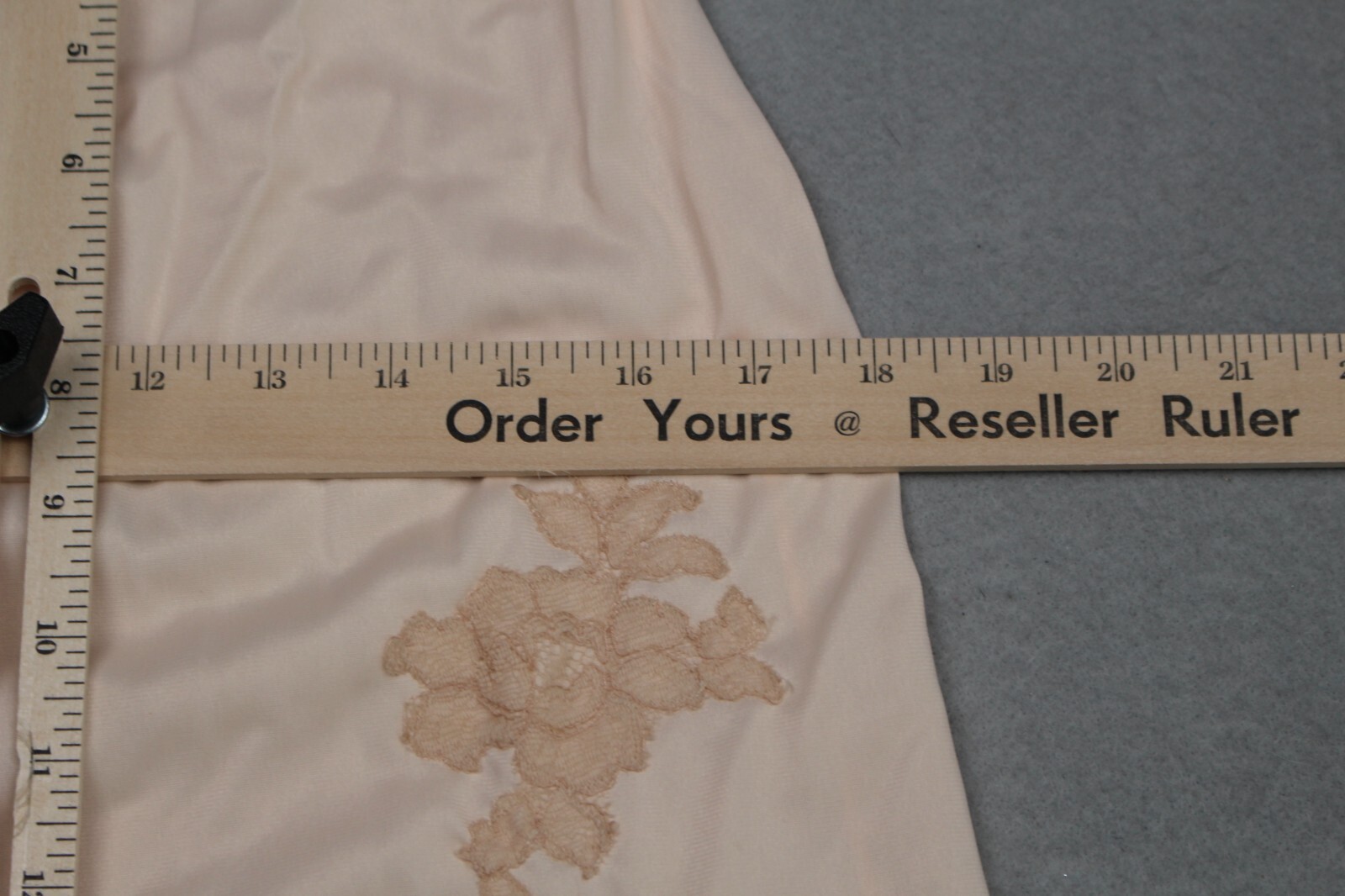 Vintage Sears Half Slip Womens Small Lace Nylon Skin Tone Floral Hem 1960s