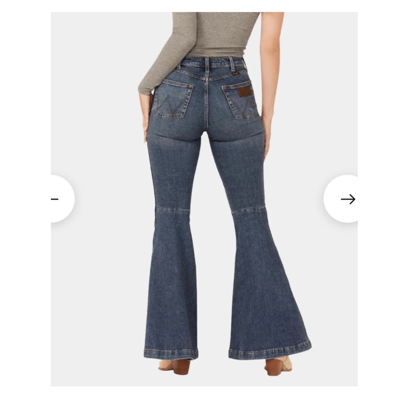 Wrangler NEW Retro Jean Trumpet Flare Jean Rodeo Cowgirl Concert Size 29×32