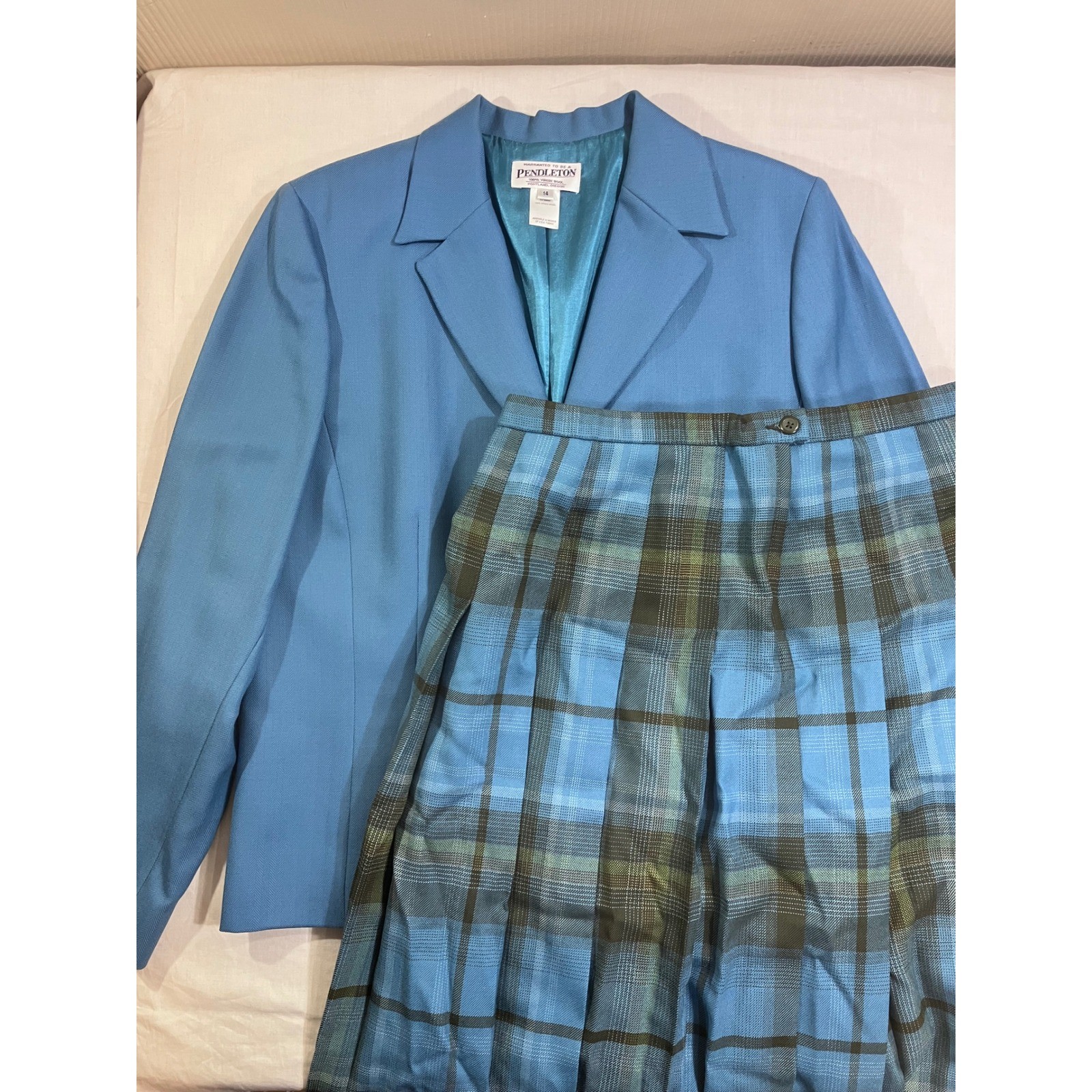 Pendleton Blue Virgin Wool Skirt Suit Set Blazer Pleated Plaid Skirt Womens 14