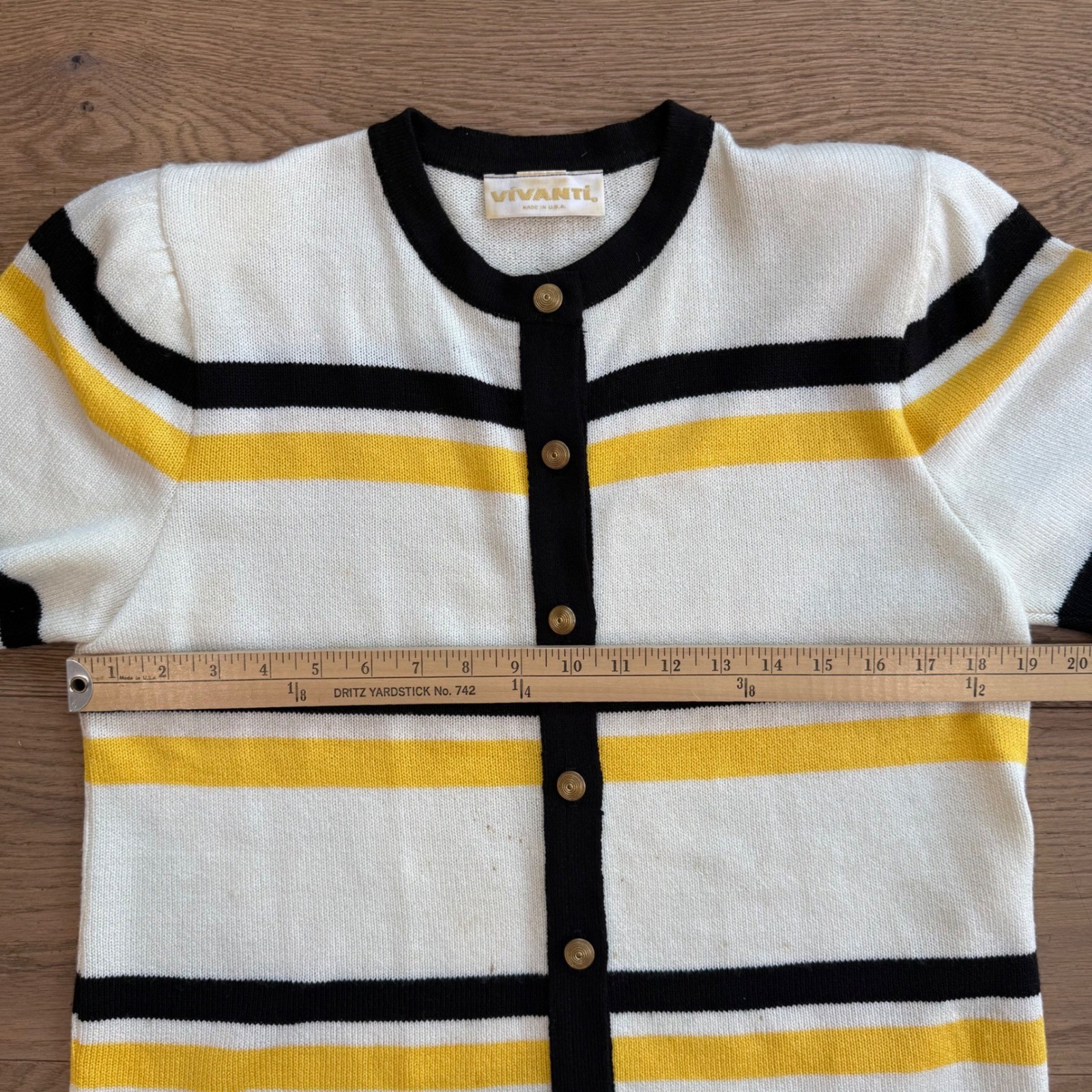 Vivanti Vintage Striped Short Sleeve Cardigan Sweater White Black Yellow Size 14