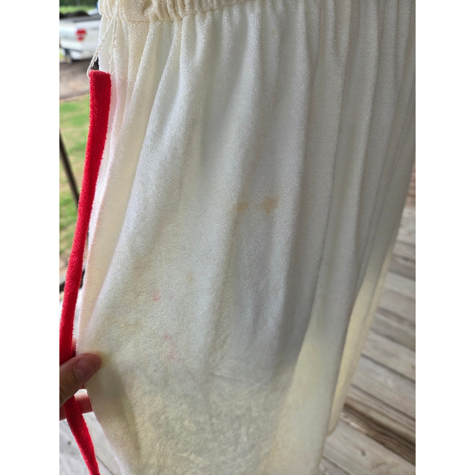 Vintage 1950s Painted Parrot House Dress Arnel Triacetate Cream Red Trim Lounger