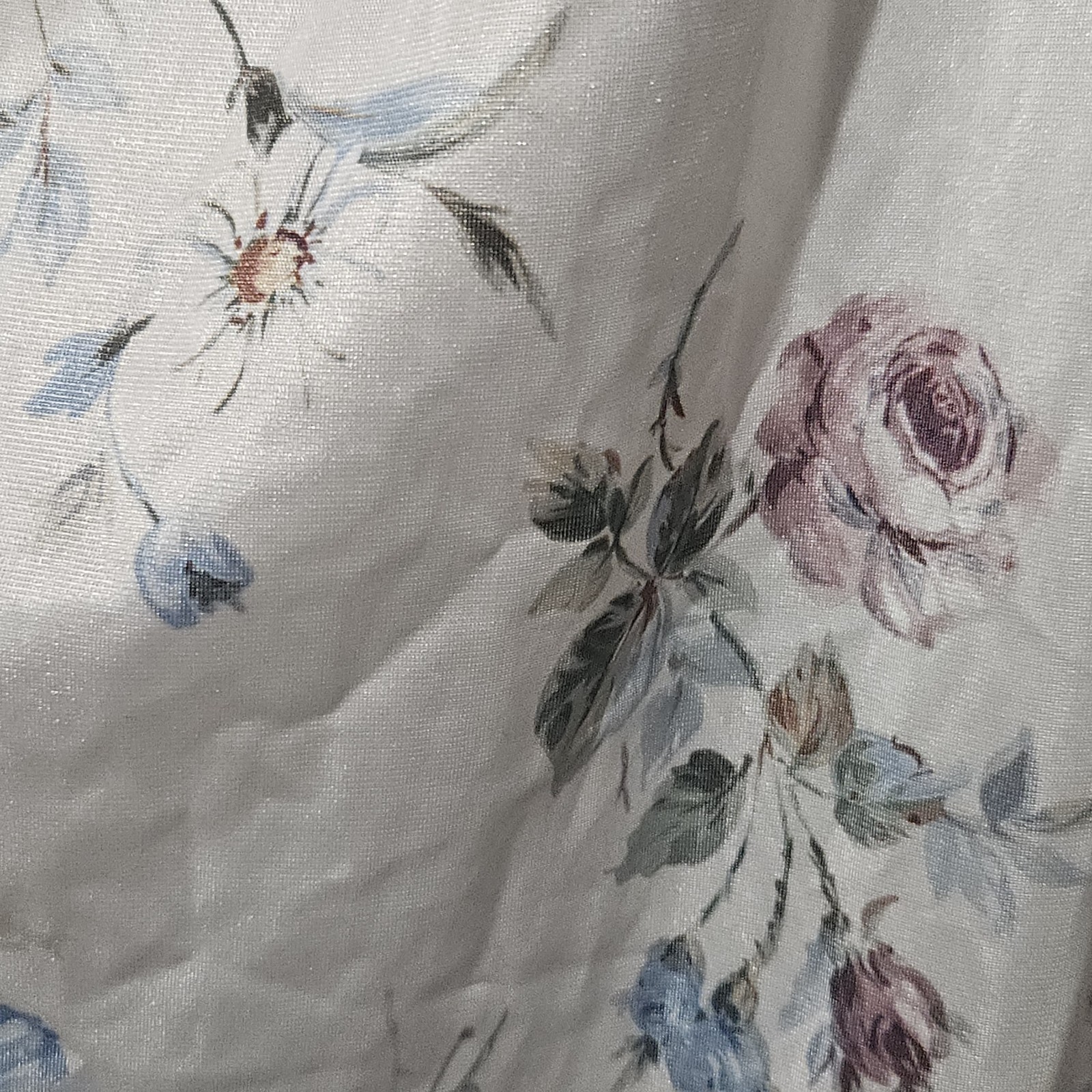 VTG USA VANITY FAIR LACY NIGHT GOWN NYLON FLOWER WHITE PURPLE BLUE ROMANTIC SOFT