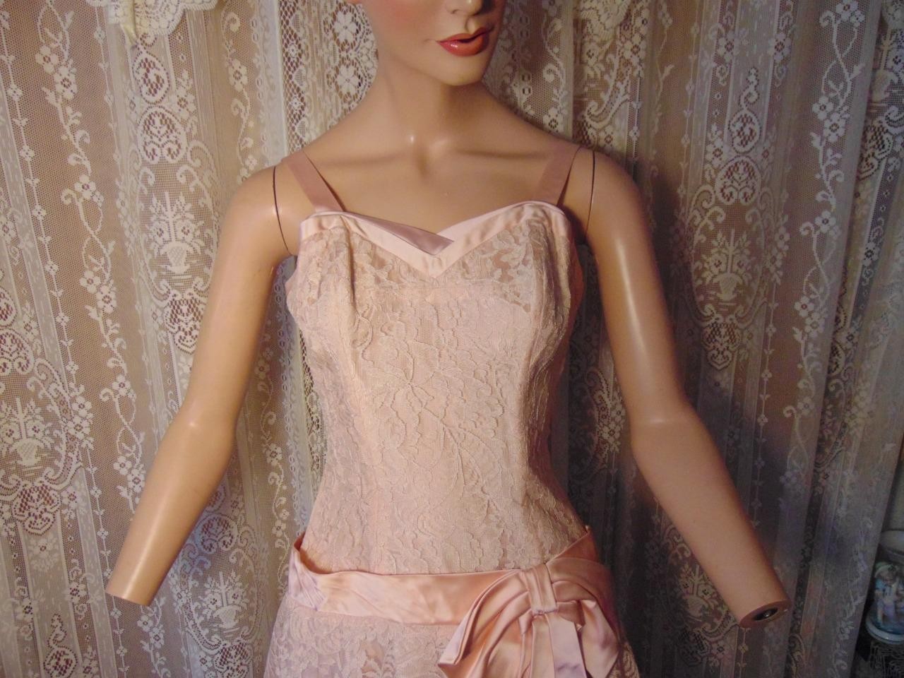 VTG 50s Pink Chantilly Lace & Satin Dress Jacket & Crinoline Slip 26W