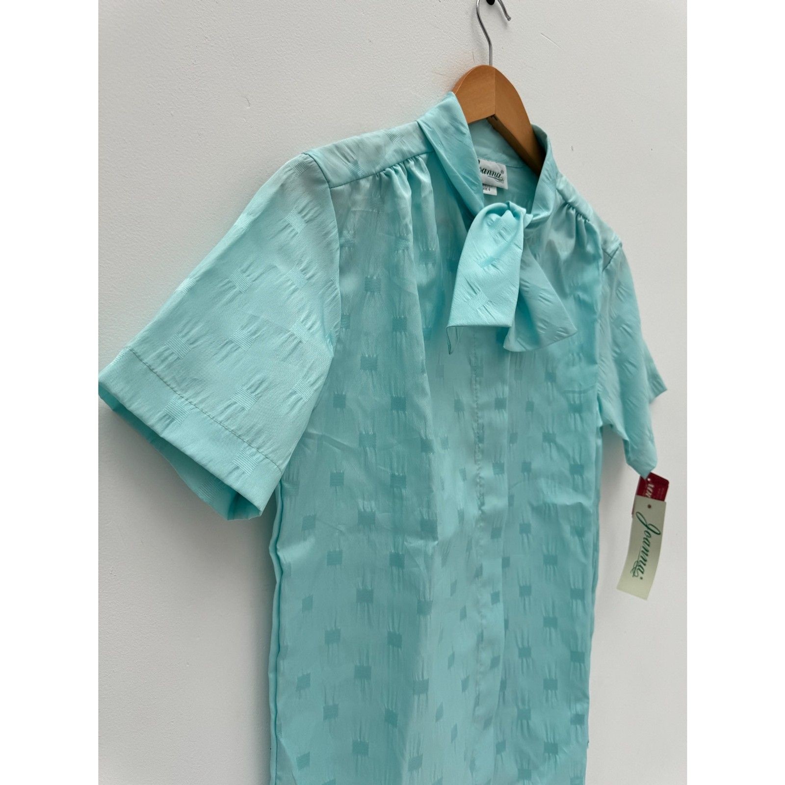 Vintage Joanna Seafoam Blue Bow Tie Secretary Blouse Short Sleeve Size M NWT