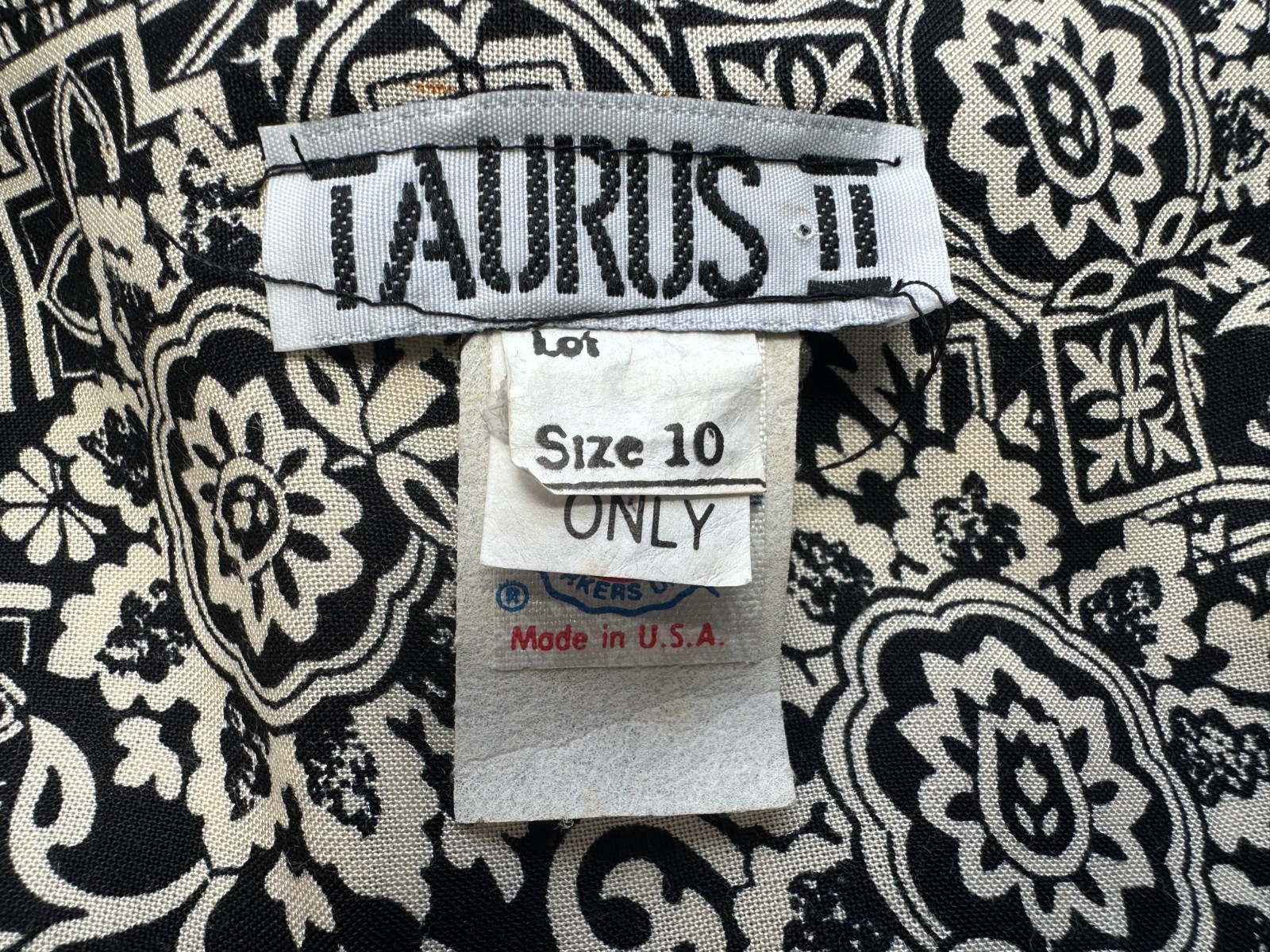 Vintage 1980s Vintage Black and Ivory Rayon Dress Taurus II
