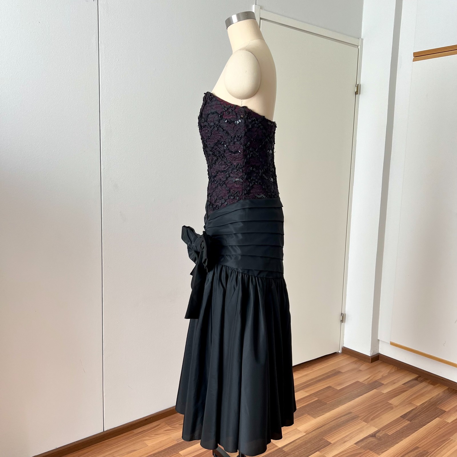 1980s VERA MONT Drop Waist Evening Dress Strapless Sequin Corset Cocktail EU 40
