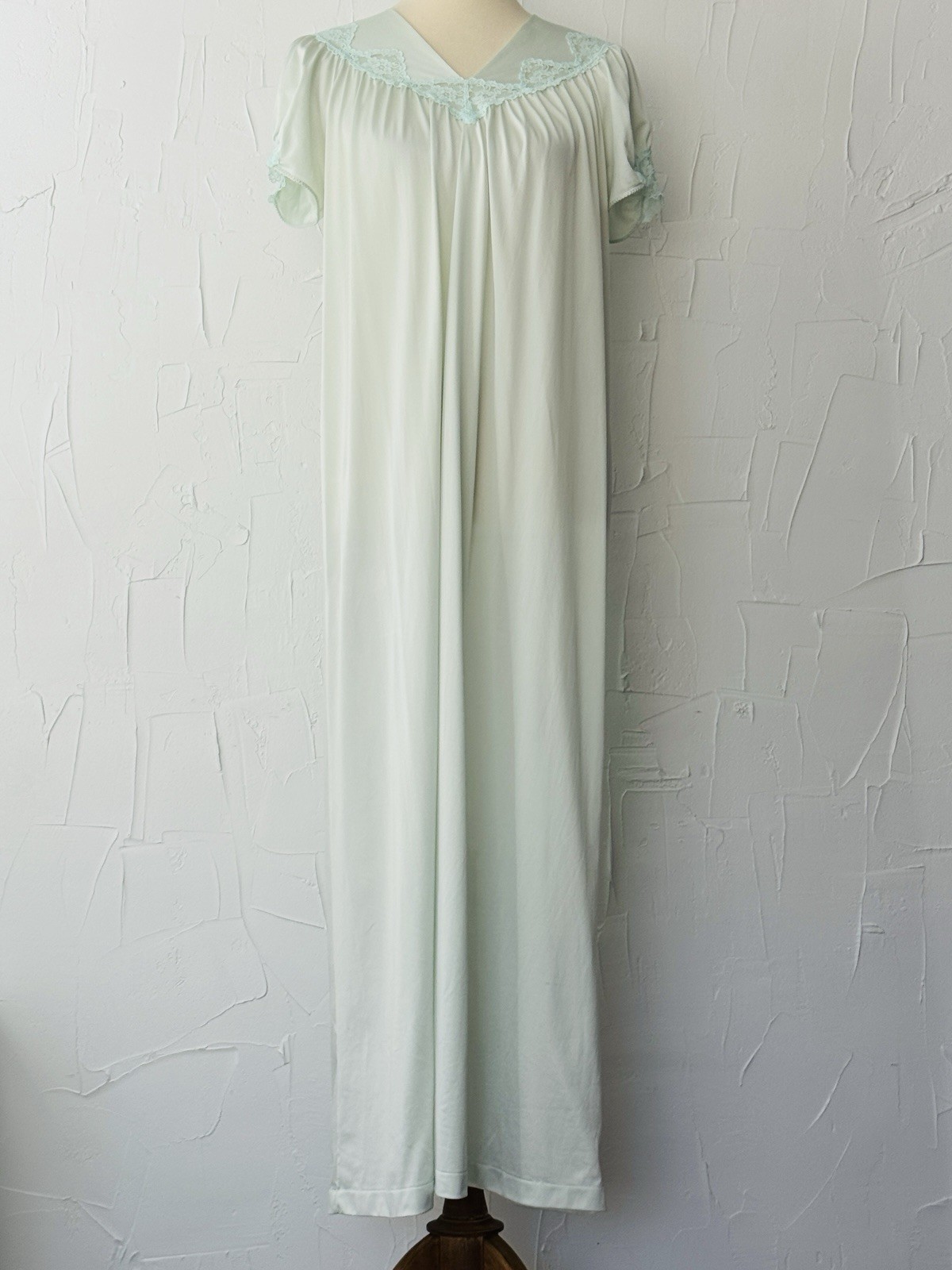 Shadow Line Nightgown (S) Pale Blue Silky Nylon Maxi Lace Detail VTG USA EUC