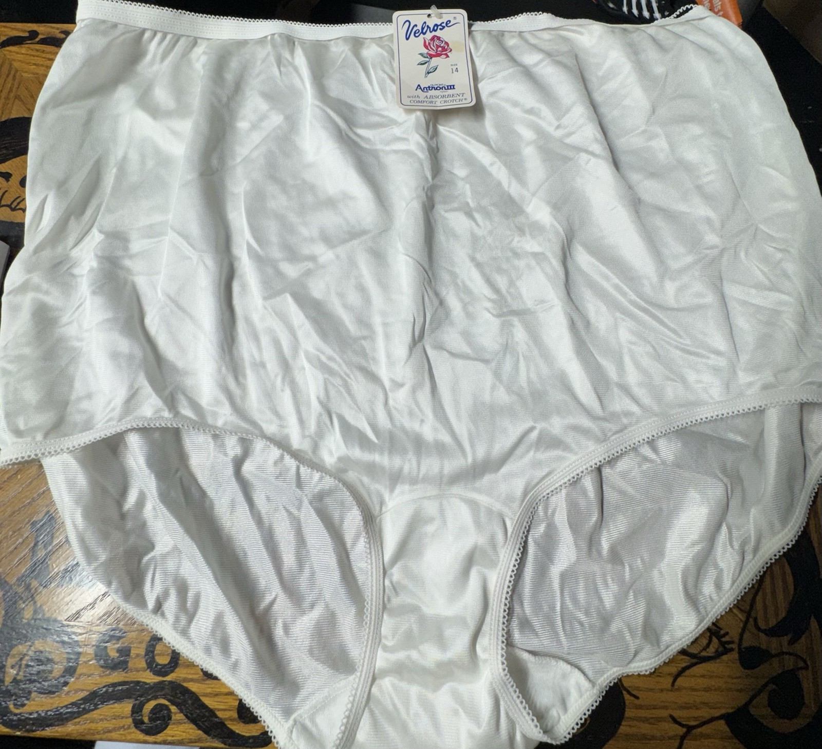 VINTAGE VELROSE DUPONT ANTRON lll GRANNY PANTY! SIZE 14 WHITE