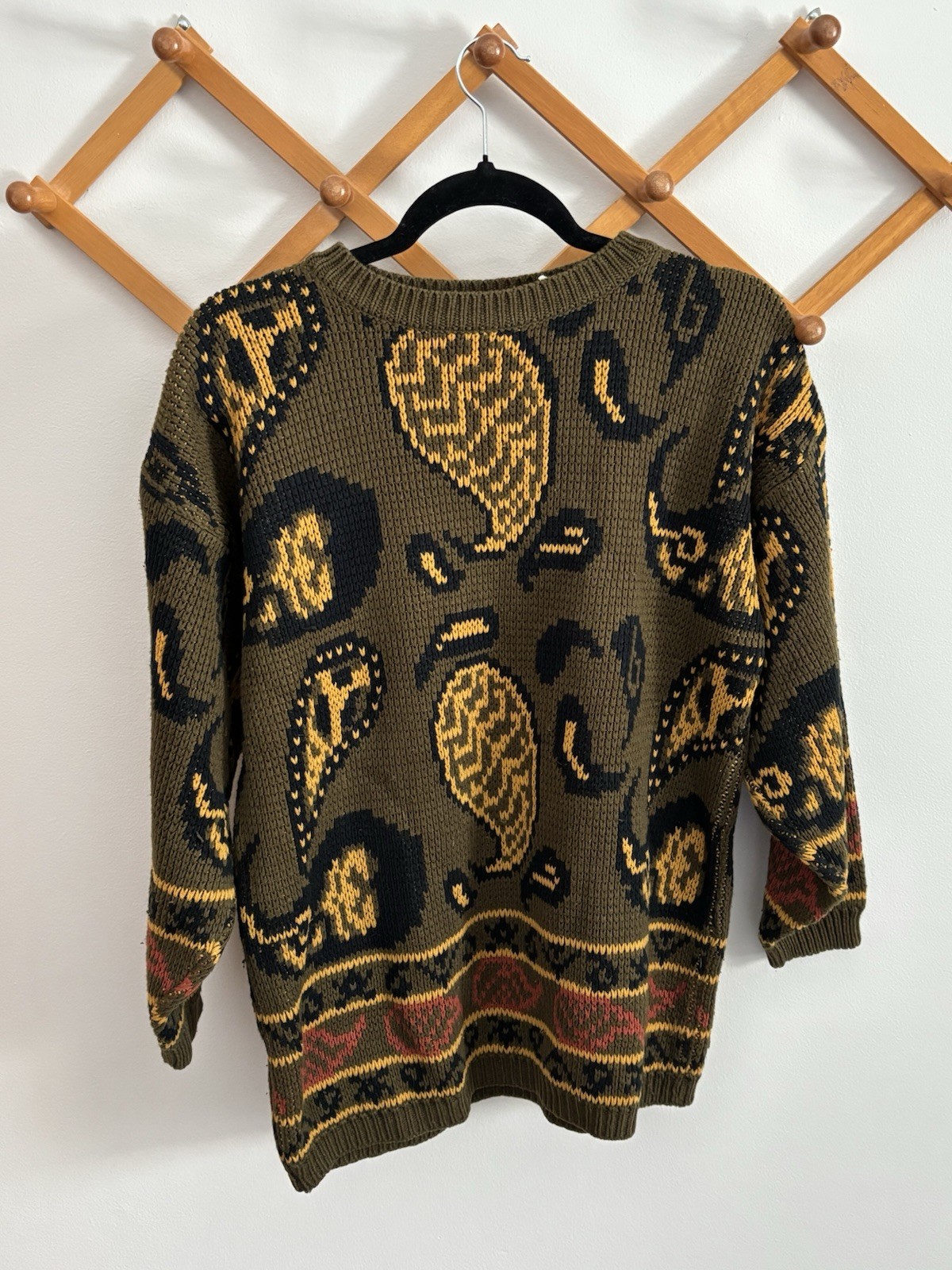 Paris Sport Club Paisley Sweater 1980s Acrylic Olive Yellow Black Red Size S
