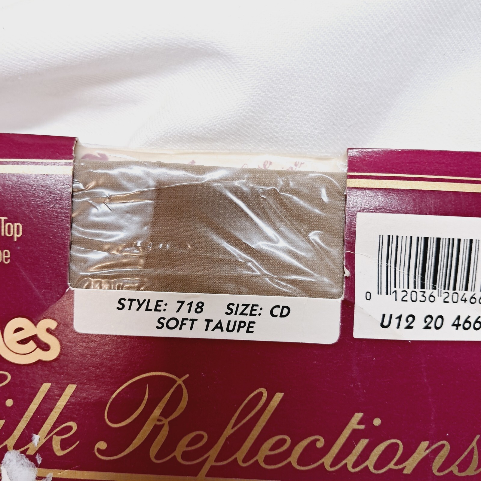 Hanes Silk Reflections Soft Taupe Sheer Reinforced Pantyhose Vintage 1989 NOS CD