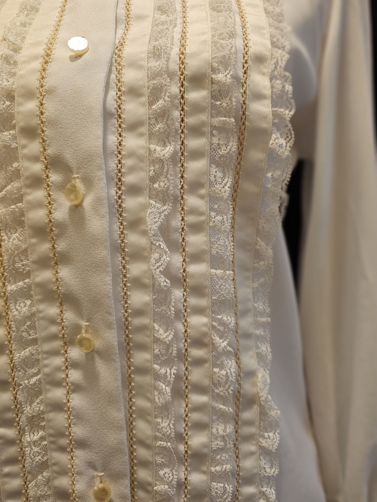 60s Vintage Lady Arrow, Lace & silk Ruffle and gold Detail, Long Cuffs Sz 10,
