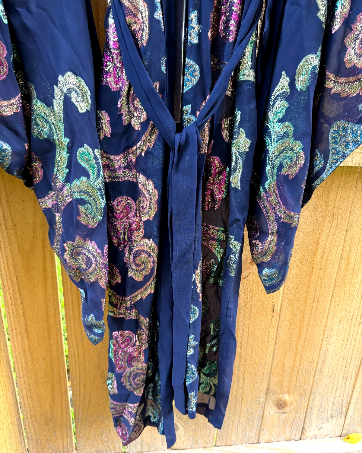 Victoria’s Secret Robe Sheer Colorful Metallic Glamorous Elegant Stunning Vtg!