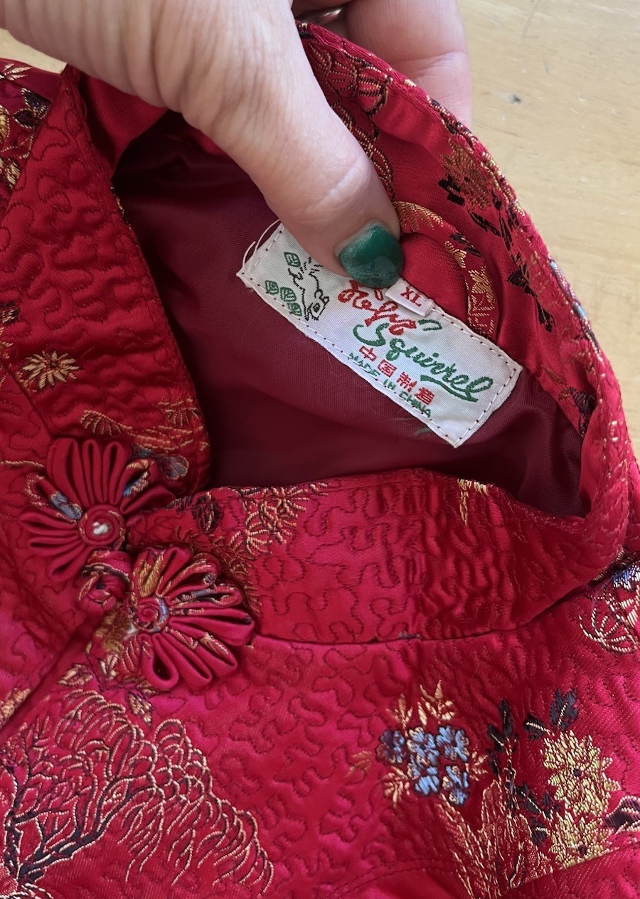Vtg Solz Squirrel Brand Red Satin Long Chinese Jacket Kimono Robe Frog Knot XL