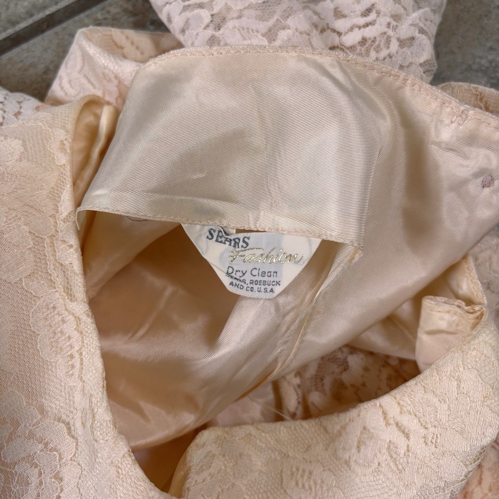 VTG Sears Fashion 2 Piece Lace Overlay Set Skirt & Top Pale Peach Lined Sz 12/14