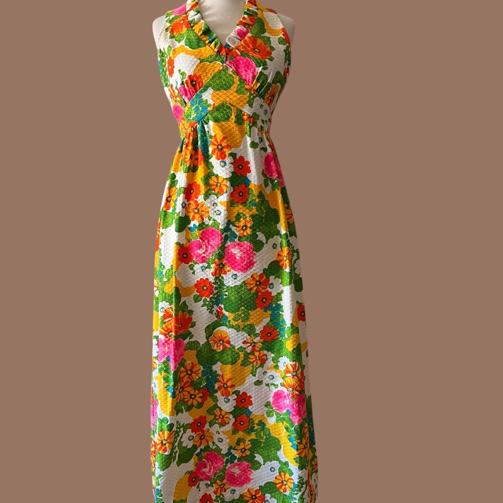 Vintage 70s Floral Maxi Dress : Montgomery Ward, Hostess, 1970s