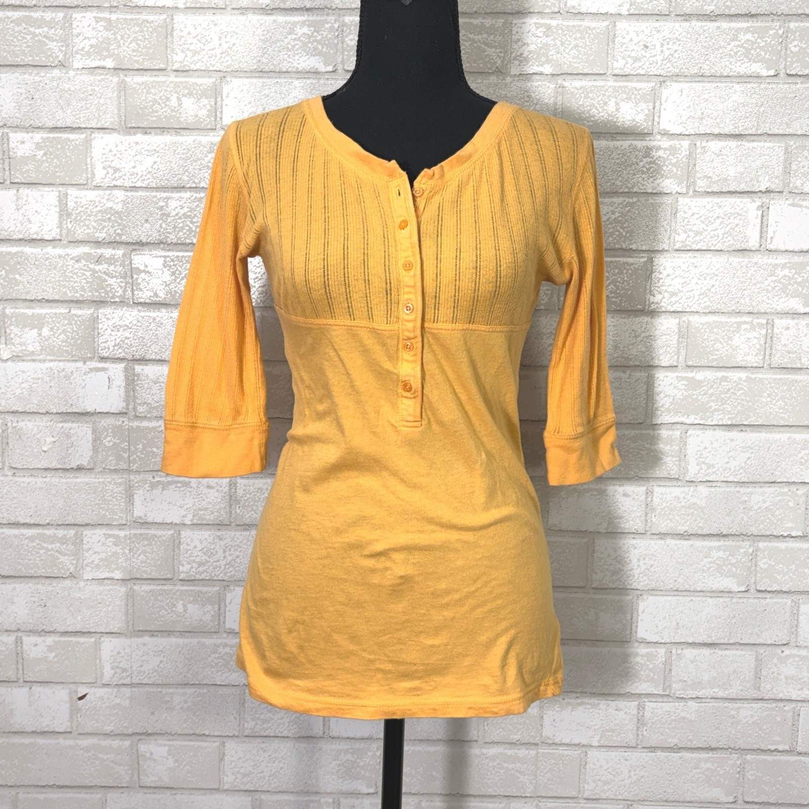 Vtg Arizona Womens Y2K Half Sleeve Babydoll Henley Top Large Gold Bella Swan