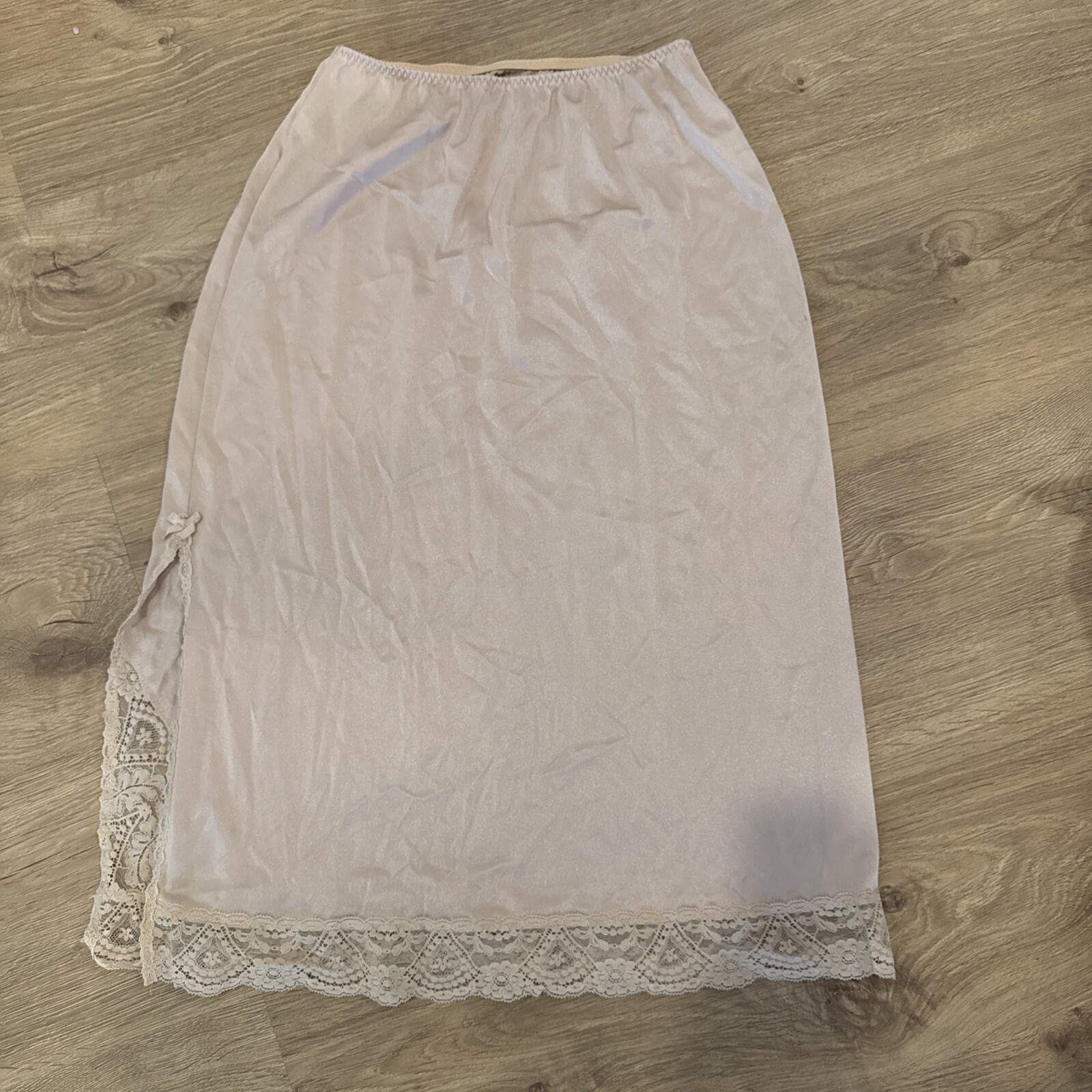 Vintage Vasarette Half Slip Skirt Ivory Lace Trim Size Small T Underneath It All