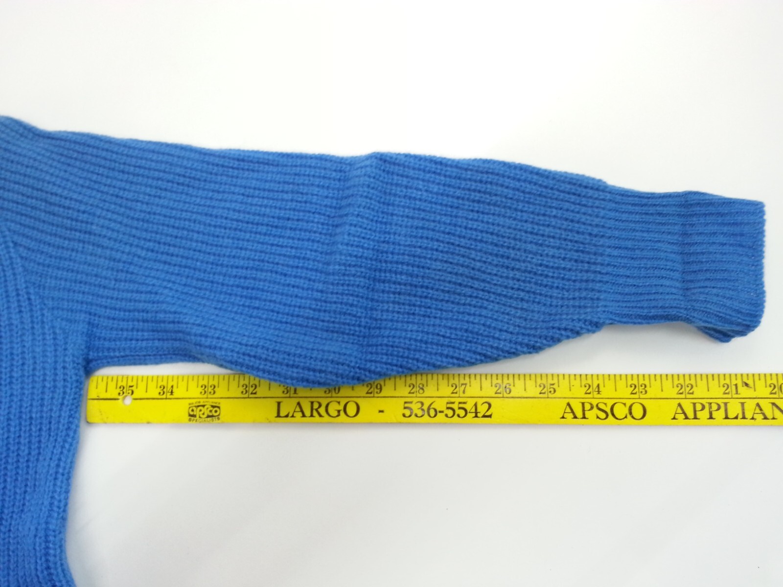 Vtg 1970’s Cunalam 100% Wool Blue Original Bag Select Sportswear Sweater