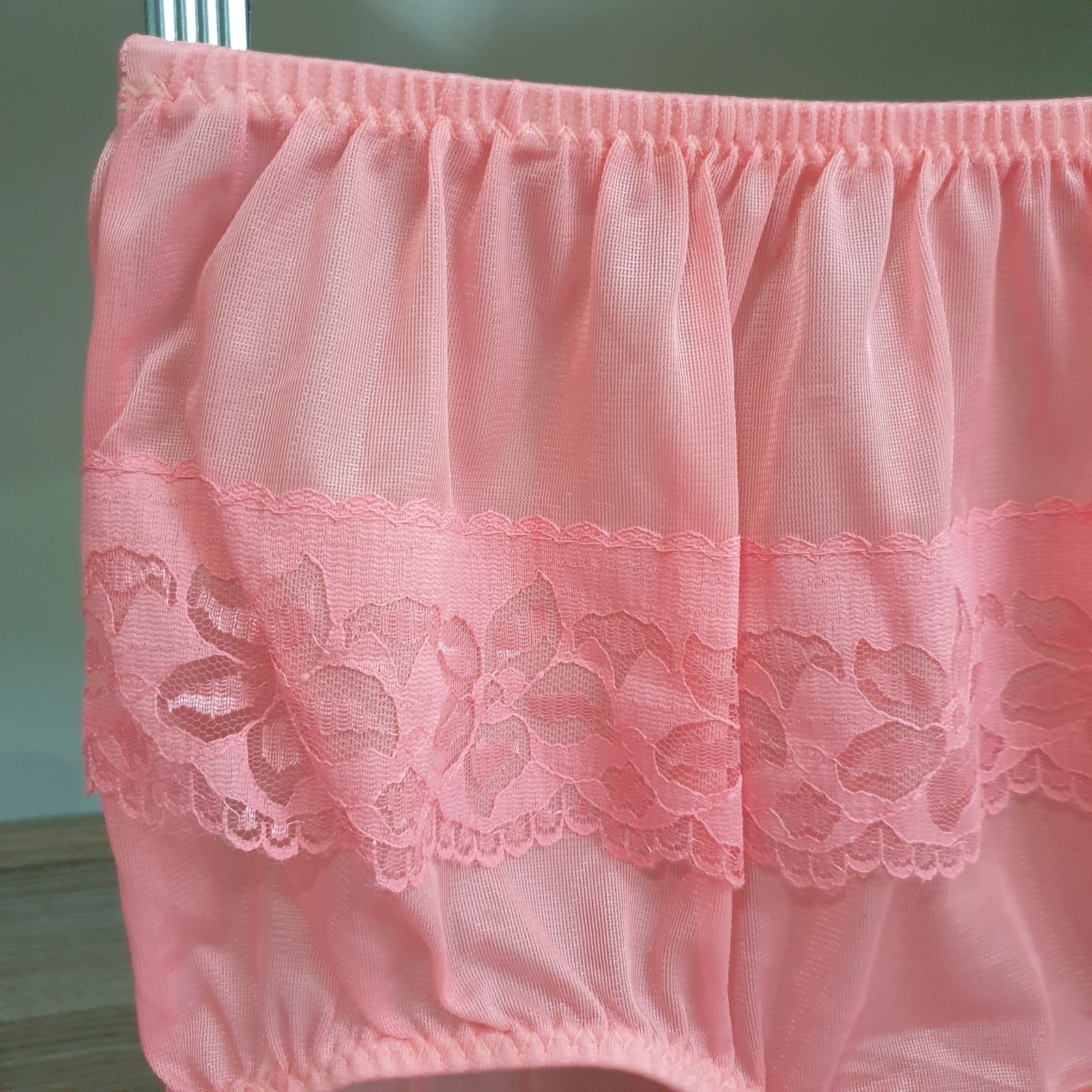 Vintage Sheer Nylon Panty Sissy Peach Floral Lace Granny Brief Sz. 8 Hip 39-43″