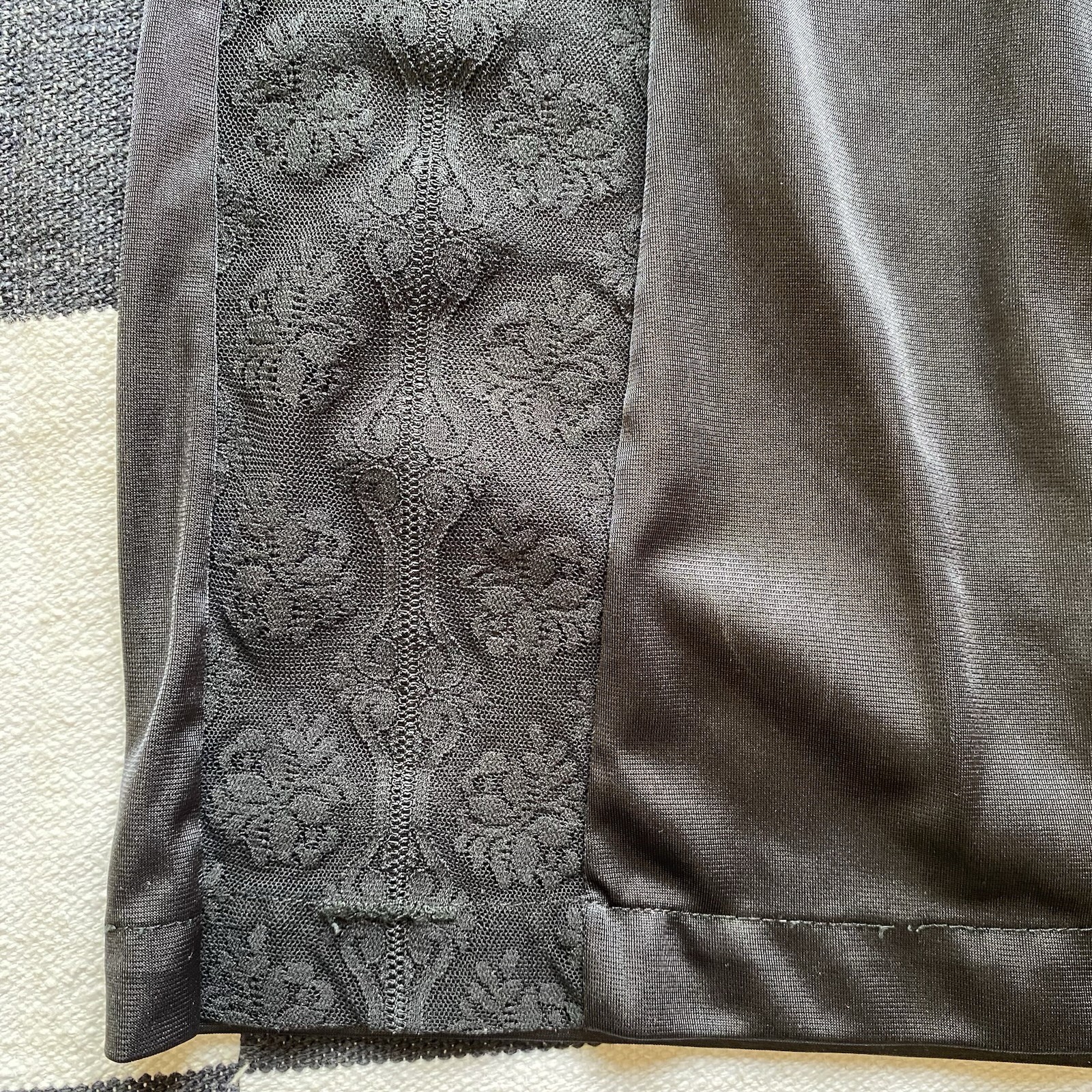 Vintage Vincent Black Lace Slip Skirt. Whimsygoth. Boho Goth. Size Medium.