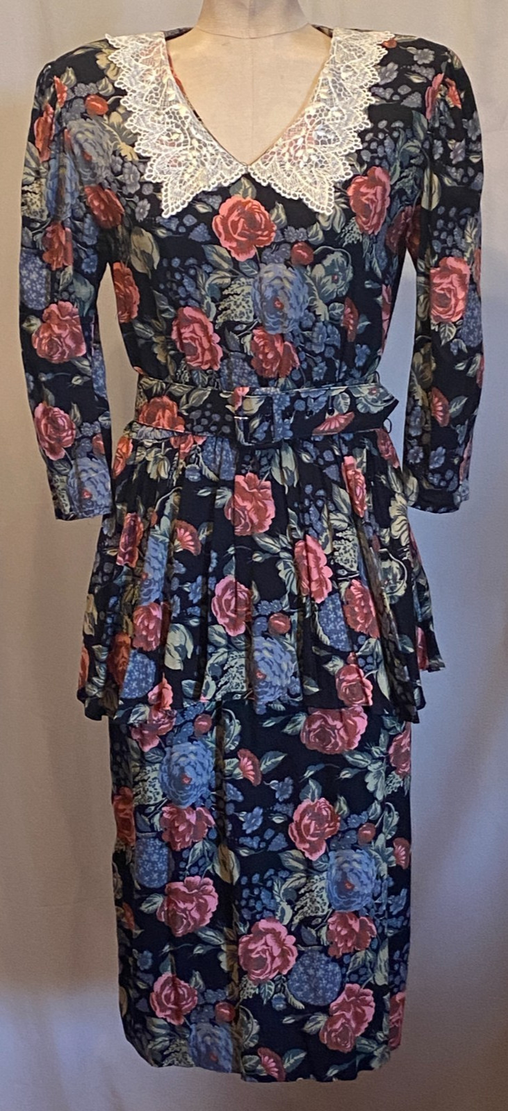 Shelly Michaels Vintage Floral Peplum Midi Dress Lace Collar Black Multi 9/10 px