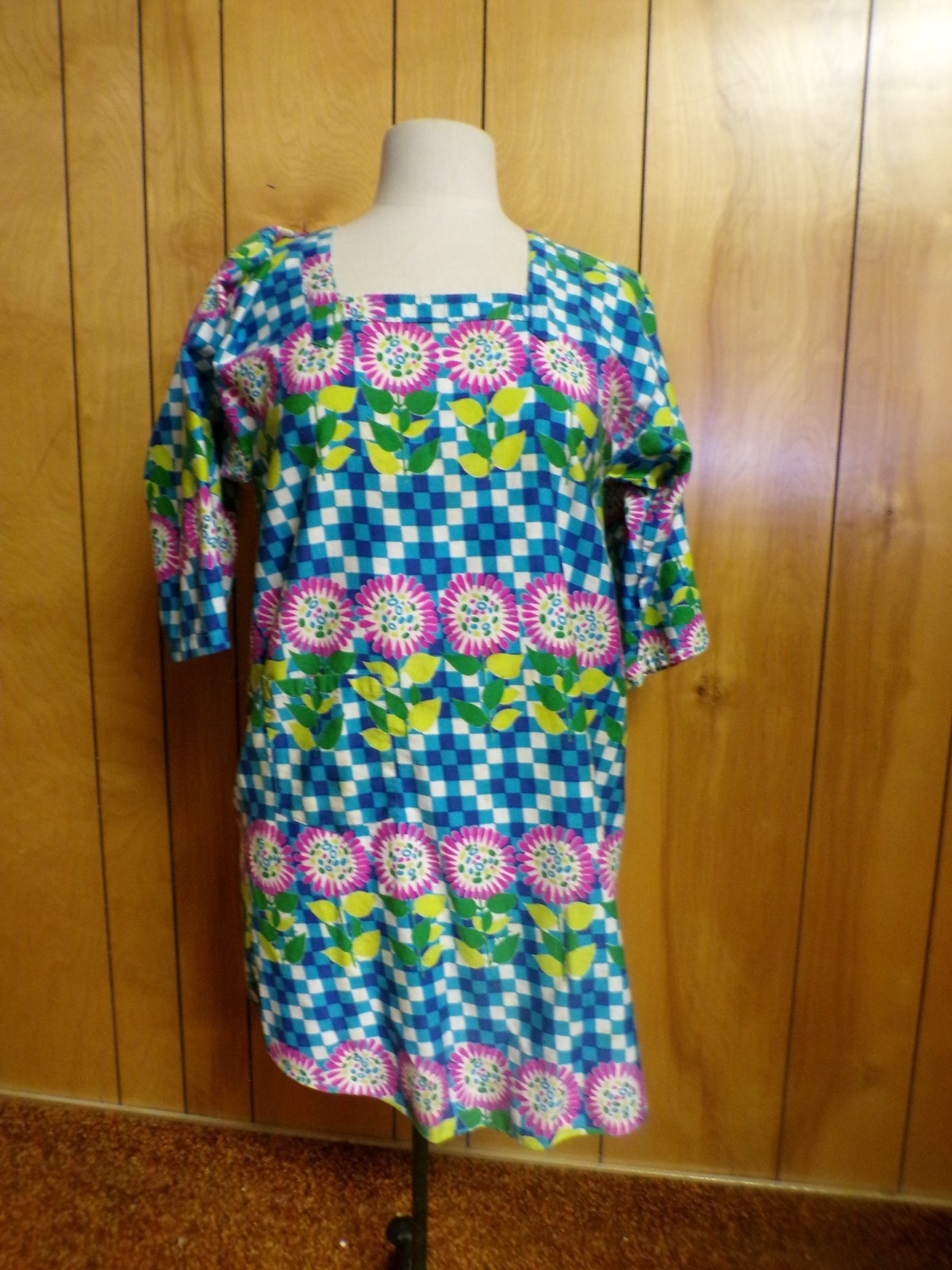 Vintage 1970’s Colorful Smock Open Back Blouse Shirt Top Waist 34″