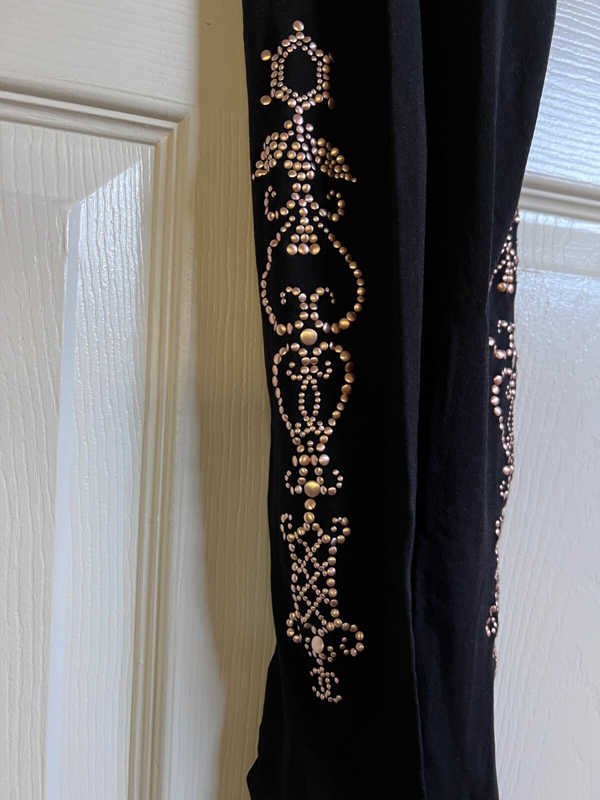 CHANEL 08A VINTAGE COCO CHANEL BLACK BEADED STOCKINGS Gold CC Size S FR34-36-38