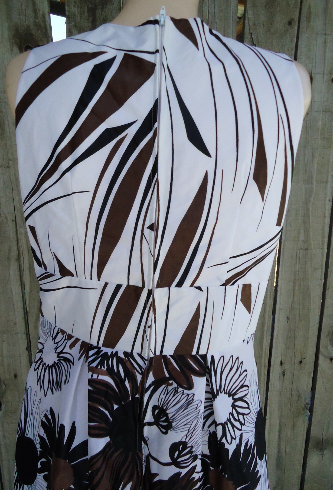 NOS Vtg 70s MidCentury Sleeveless White Brown Black Floral Maxi Dress sz 14