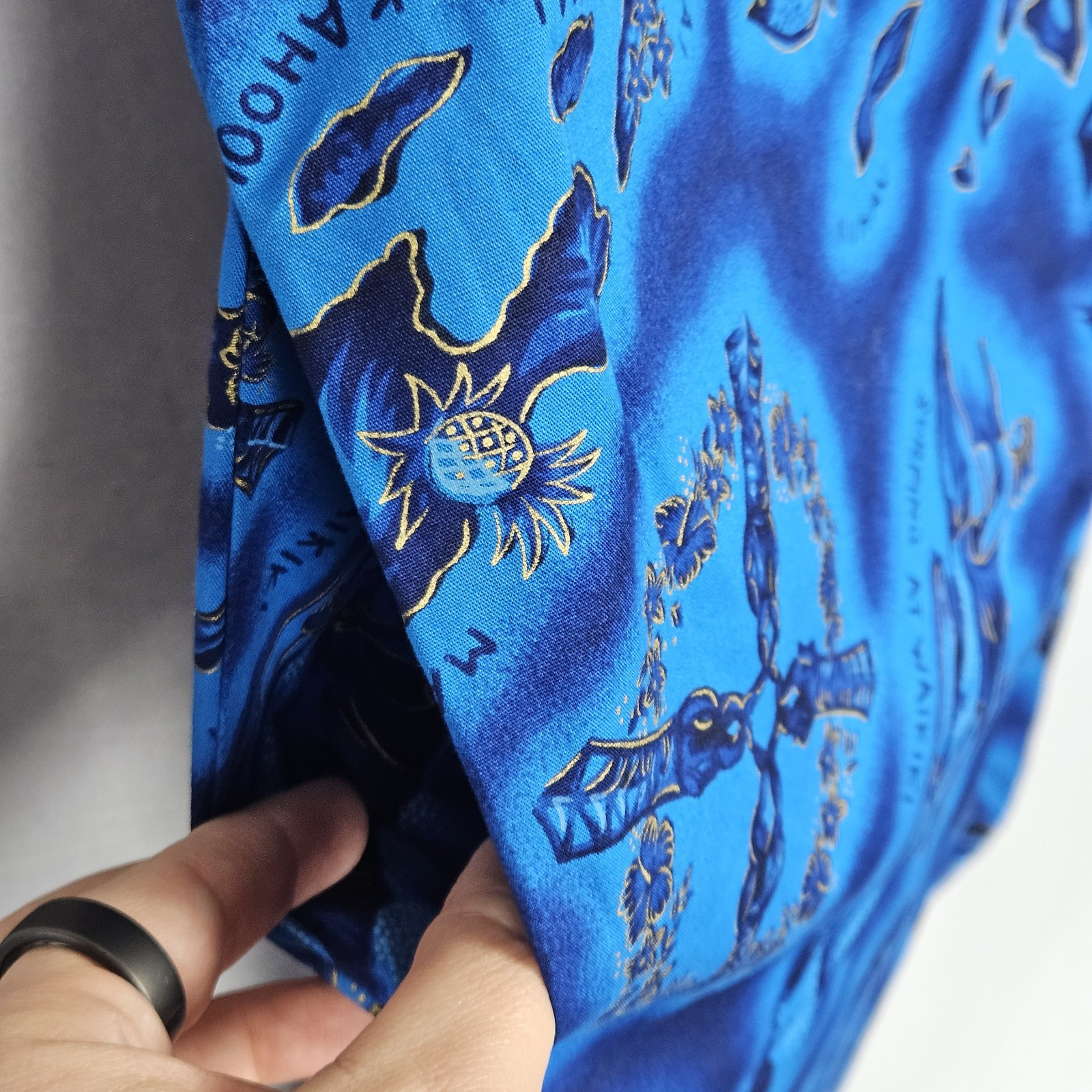 1960s Vintage Pili Kai Honolulu Hawaii Novelty Tiki Oasis Hawaiian dress Muu Muu