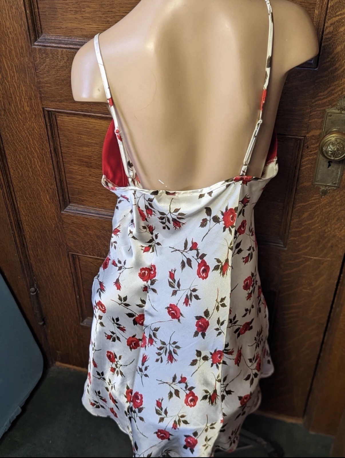 Vintage 90s Kathy Ireland Intimates Lingerie Nightie Satin Nightgown Sz S Roses