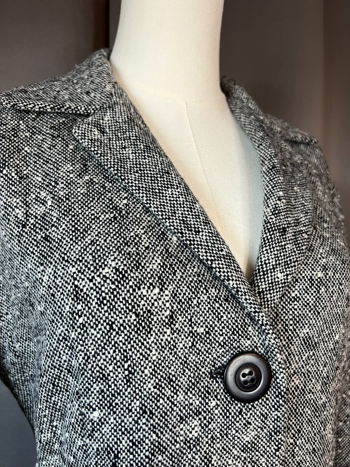 French Philippe Adec Vintage Women’s Fitted Crop Wool Blazer Beautiful Condition