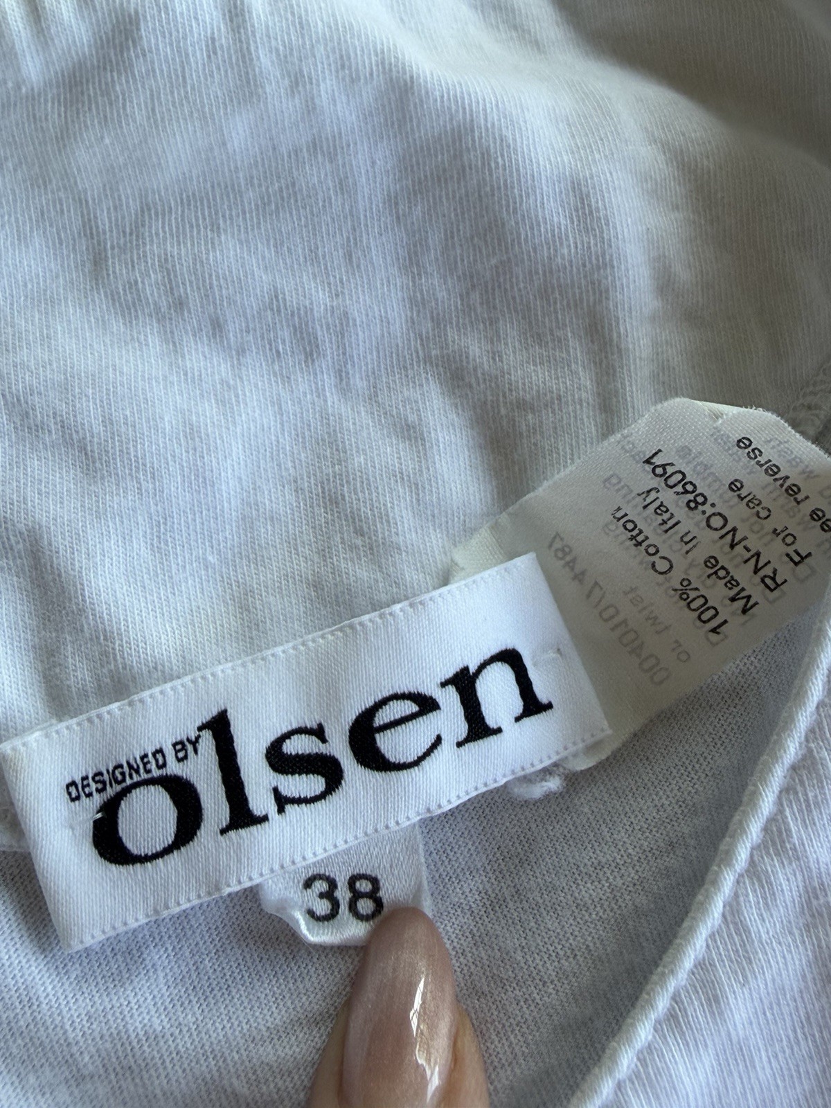 Vintage 80s Olsen Italy Graphic T-Shirt White Cotton Shoulder Pads Size 38 (M-L)