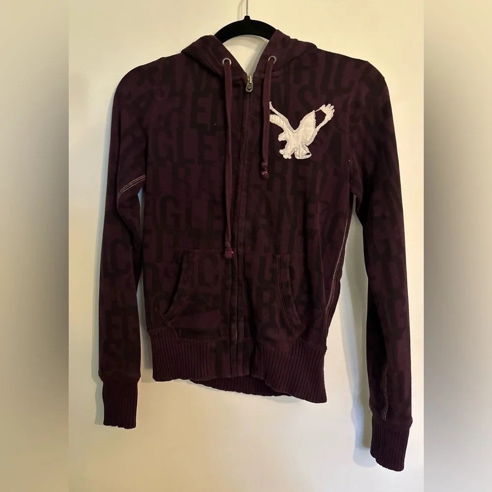 Vintage Y2K American Womens Eagle Plum Word Graphics Full Zip Hoodie Size XS