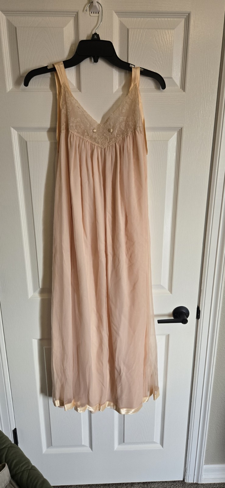 Vintage Leonora Nylon Nightgown & Robe Set Pink Satin Lace Trim 1960s USA Union
