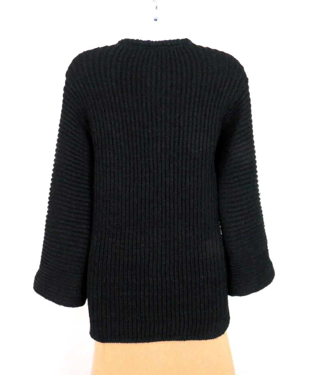 GUCCI BLACK SWEATER & TAN SKIRT VTG 1970s GENUINE CASHMERE SIZE 4 US 40 ITALY