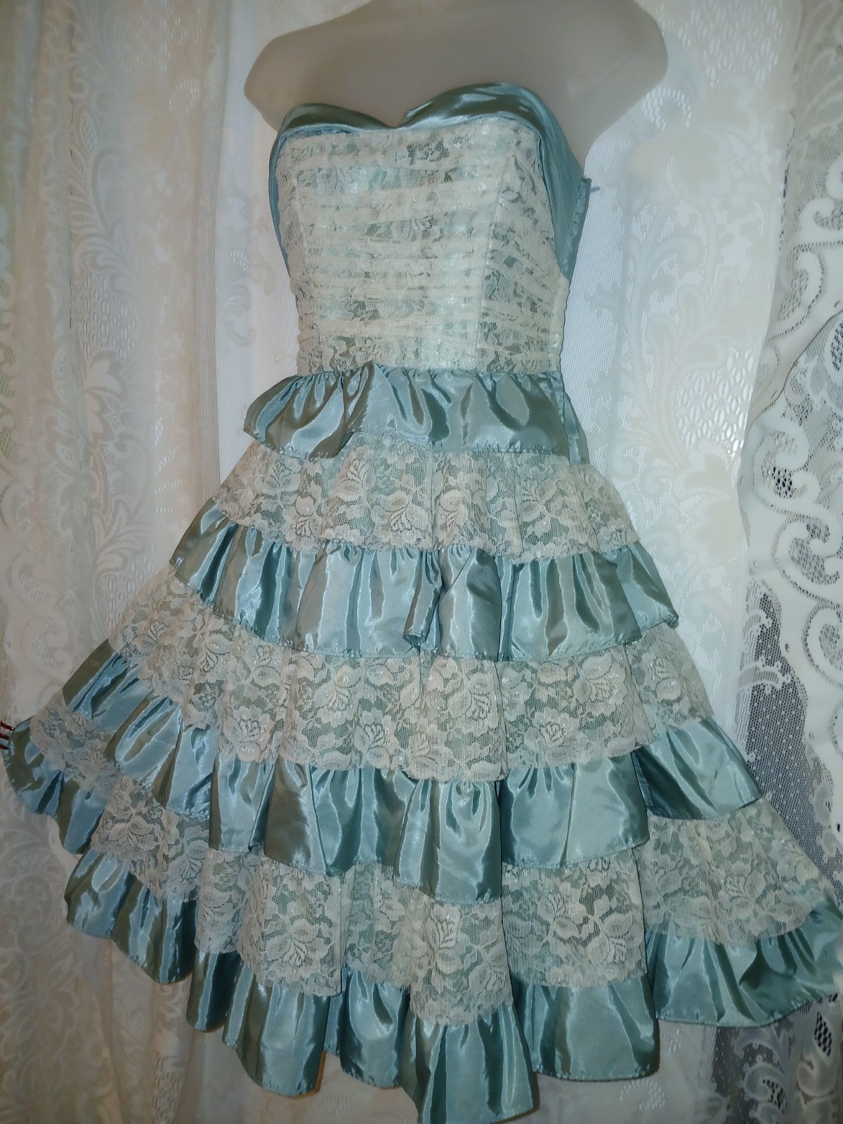 RARE Betsey Johnson Tea Party Lace Tulle Ruffle Wedding Prom Dress 2 Y2K 2000s