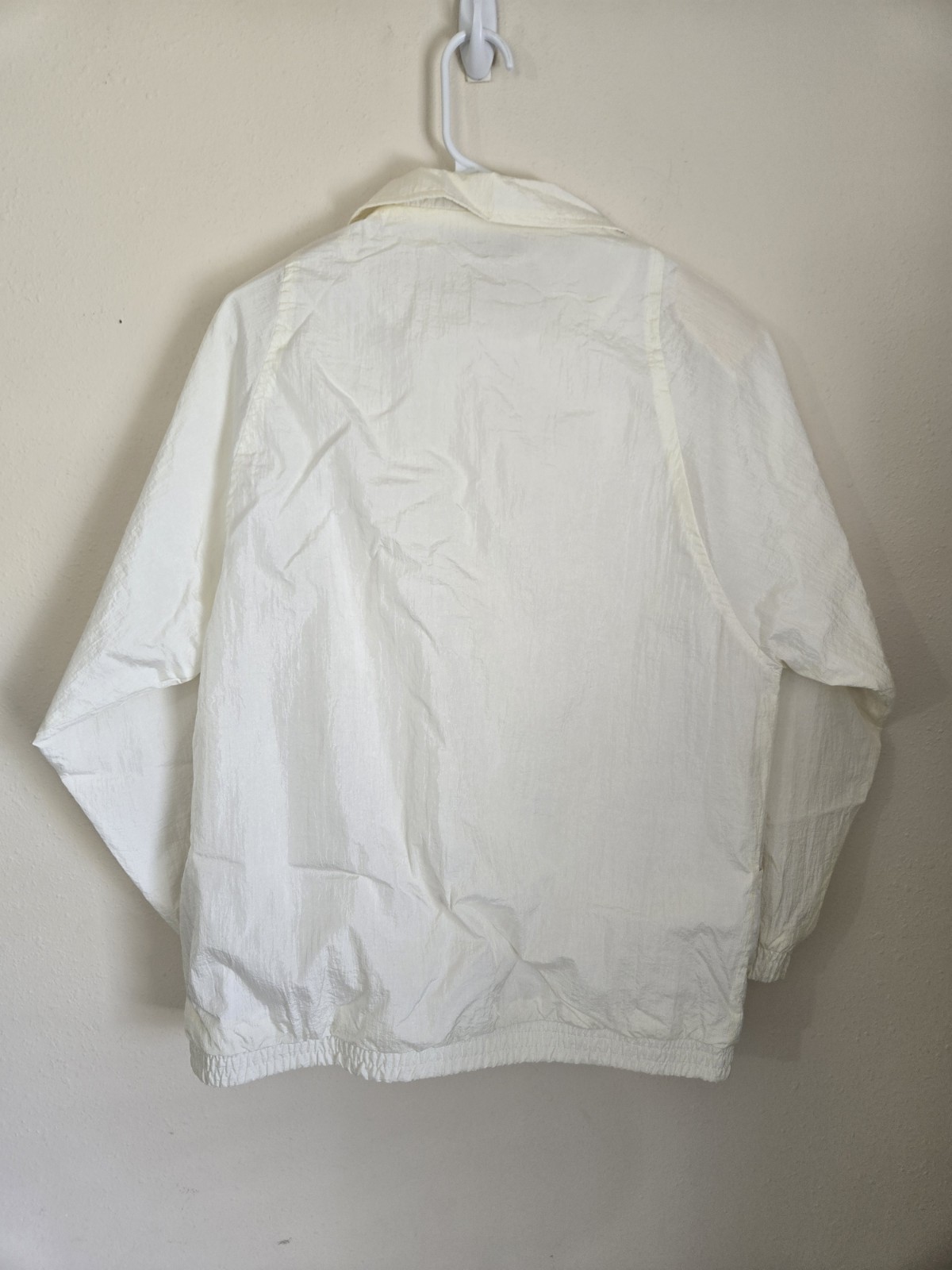 80’s/90’s Tudor Court by Haband Metallic White Jacket Windbreaker Lg FREE SHIP