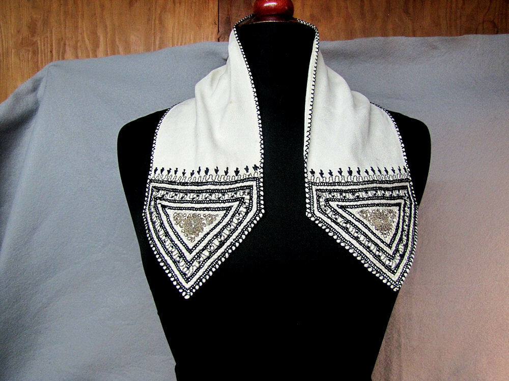 Vtg Lady’s Silk Collar Scarf Hand Embroidered Geometric Black Gold Metallic