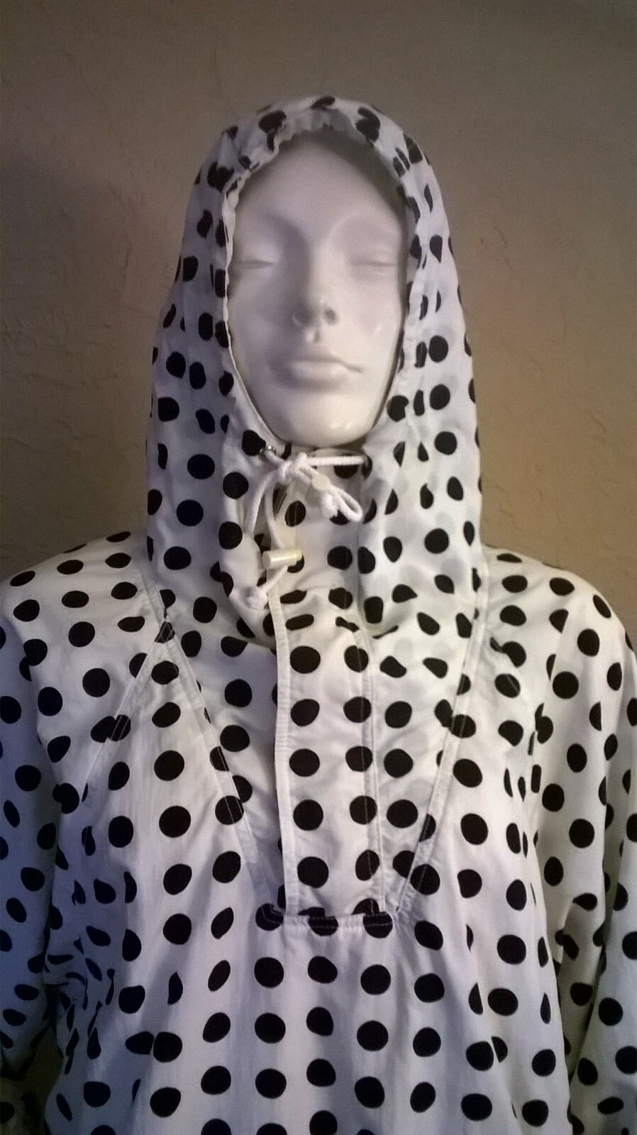 VTG 80’s „MIstal” Black & White Polka Dot Dolman Sleeve/Hooded Ski Jacket M