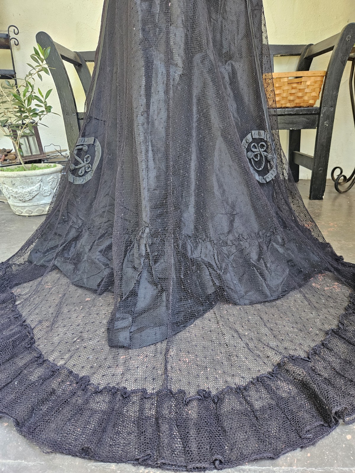 Haunted Antique 1800s Victorian Mourning Dress 2 Piece Black 19th Century Size M