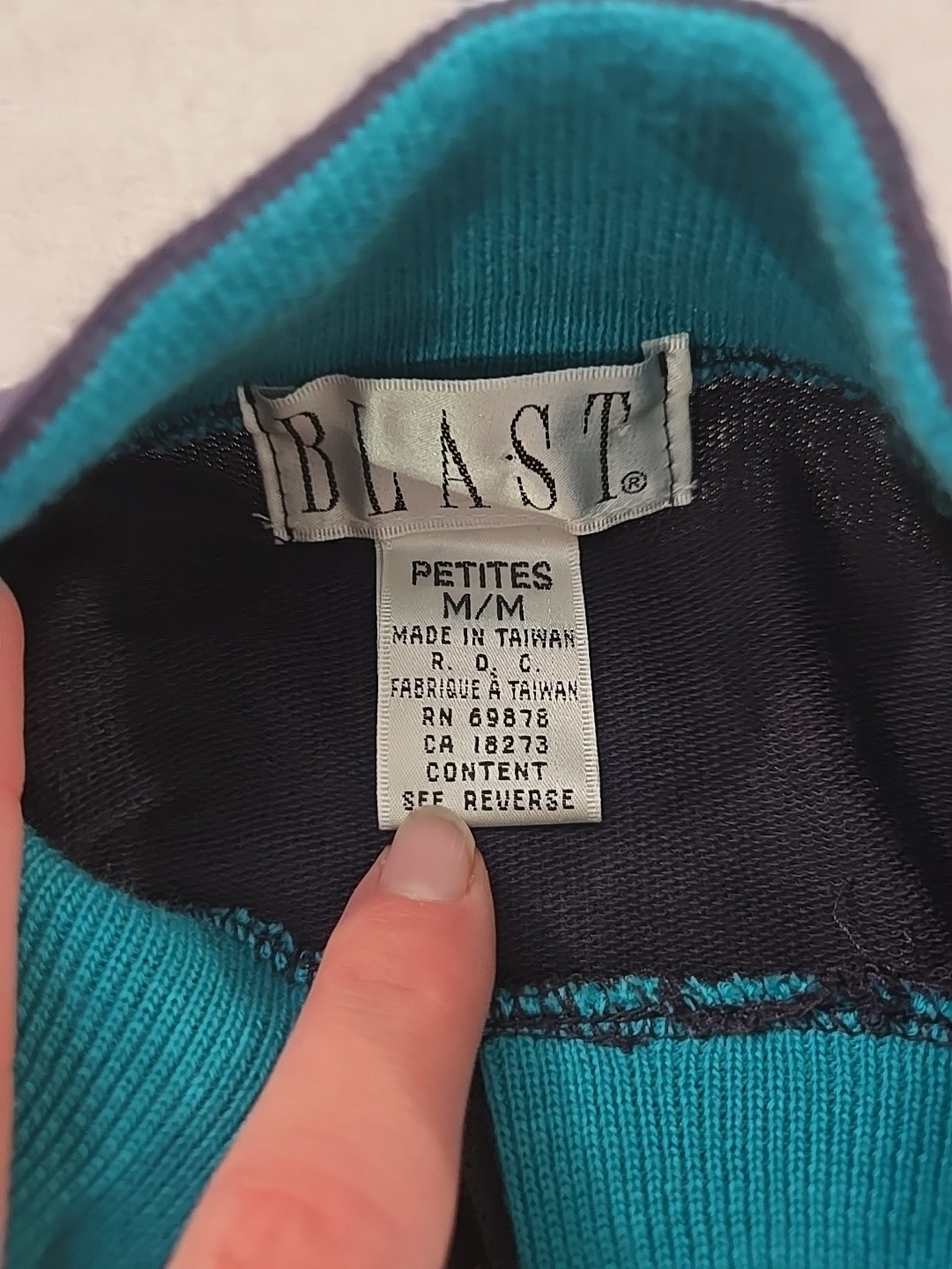 Blast Vtg 90s Southwestern 1/4 Zip Mock Neck Sweatshirt Womans Sz Med Oversized