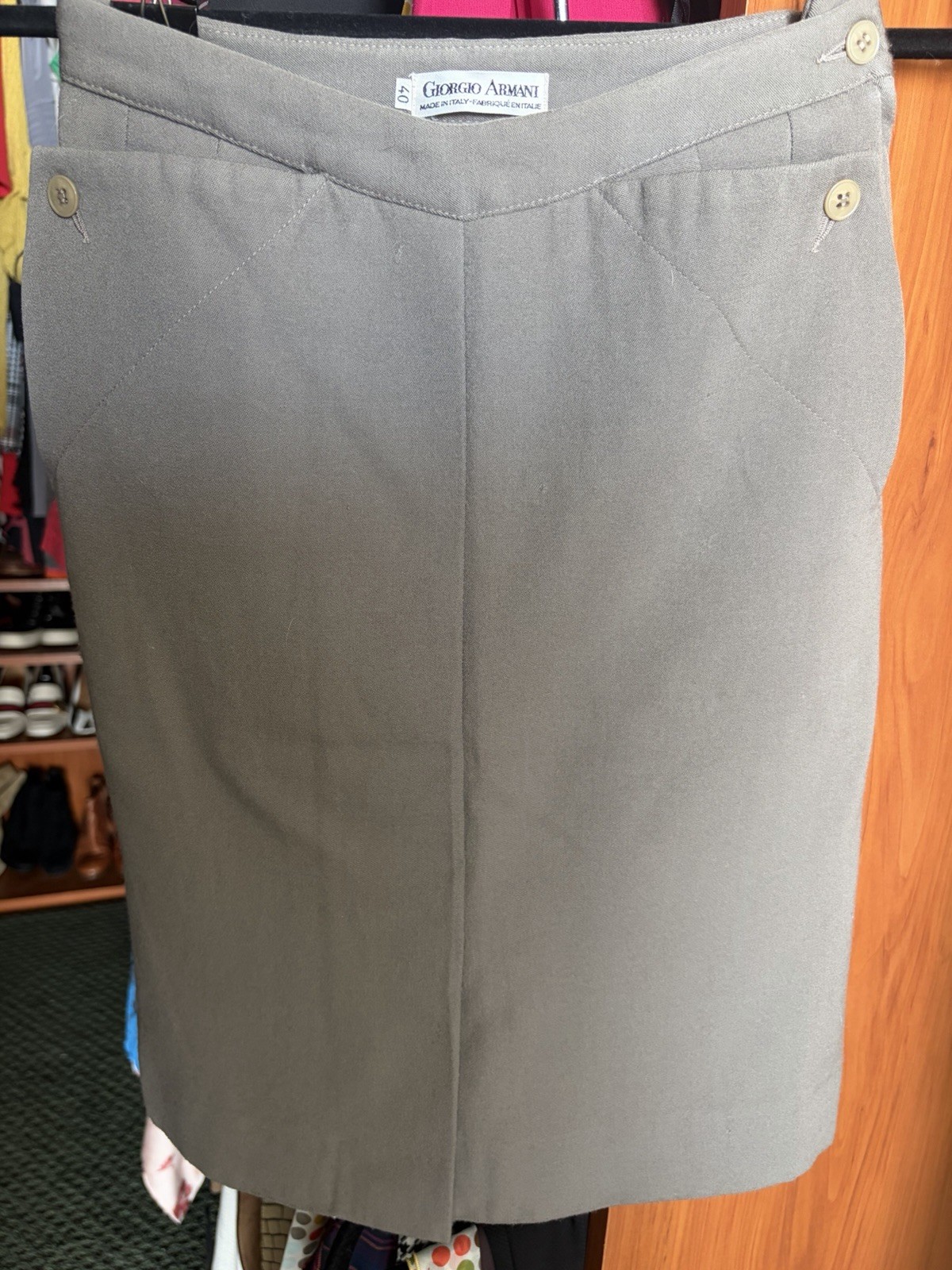 Georgio Armani Vintage Skirt Size 40 Made In Italy Women’s 100% Wool