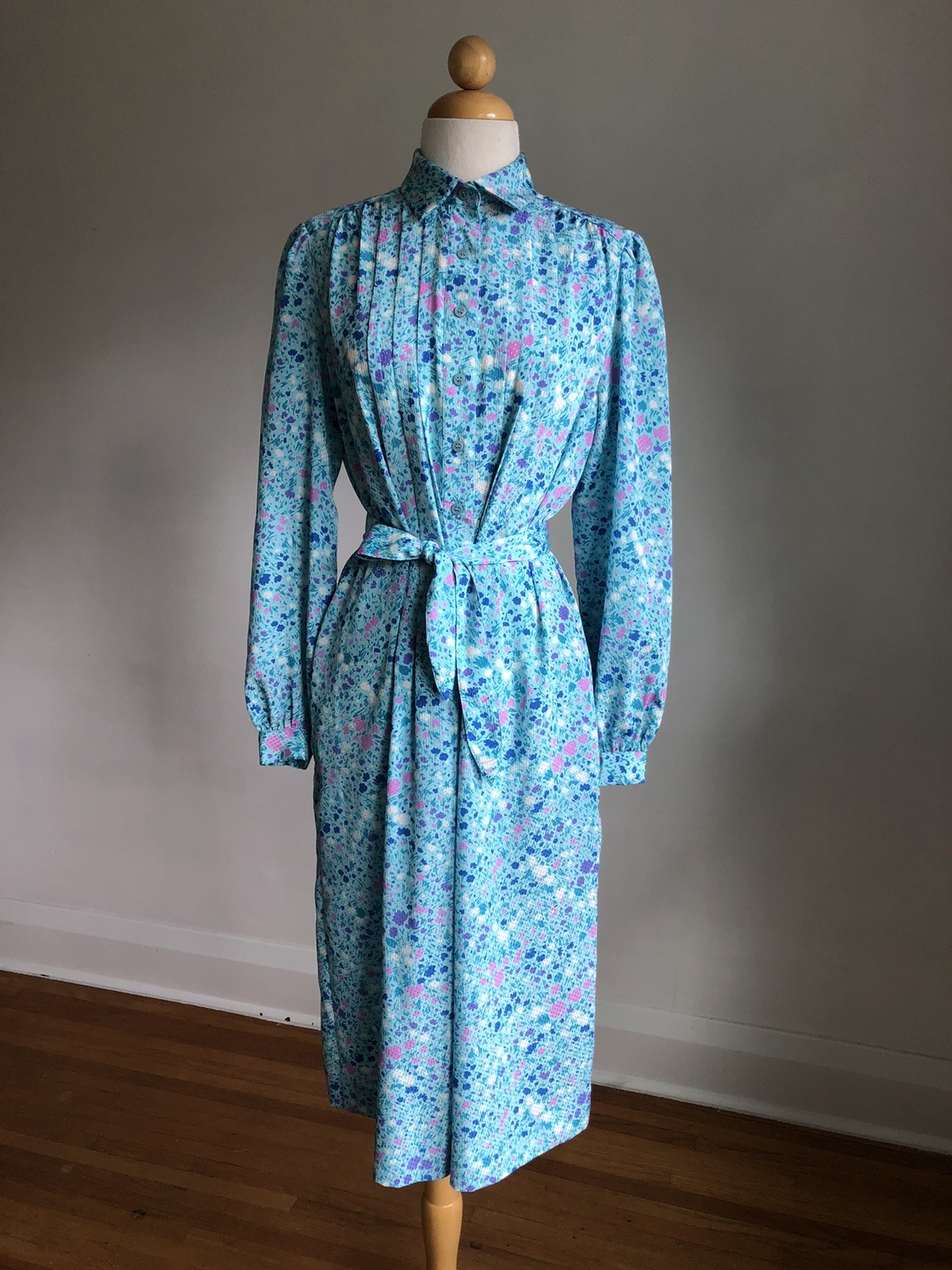 BEAUTIFUL VTG SCHRADER SPORT New York Blue Floral Silky Button-up Midi Dress 10