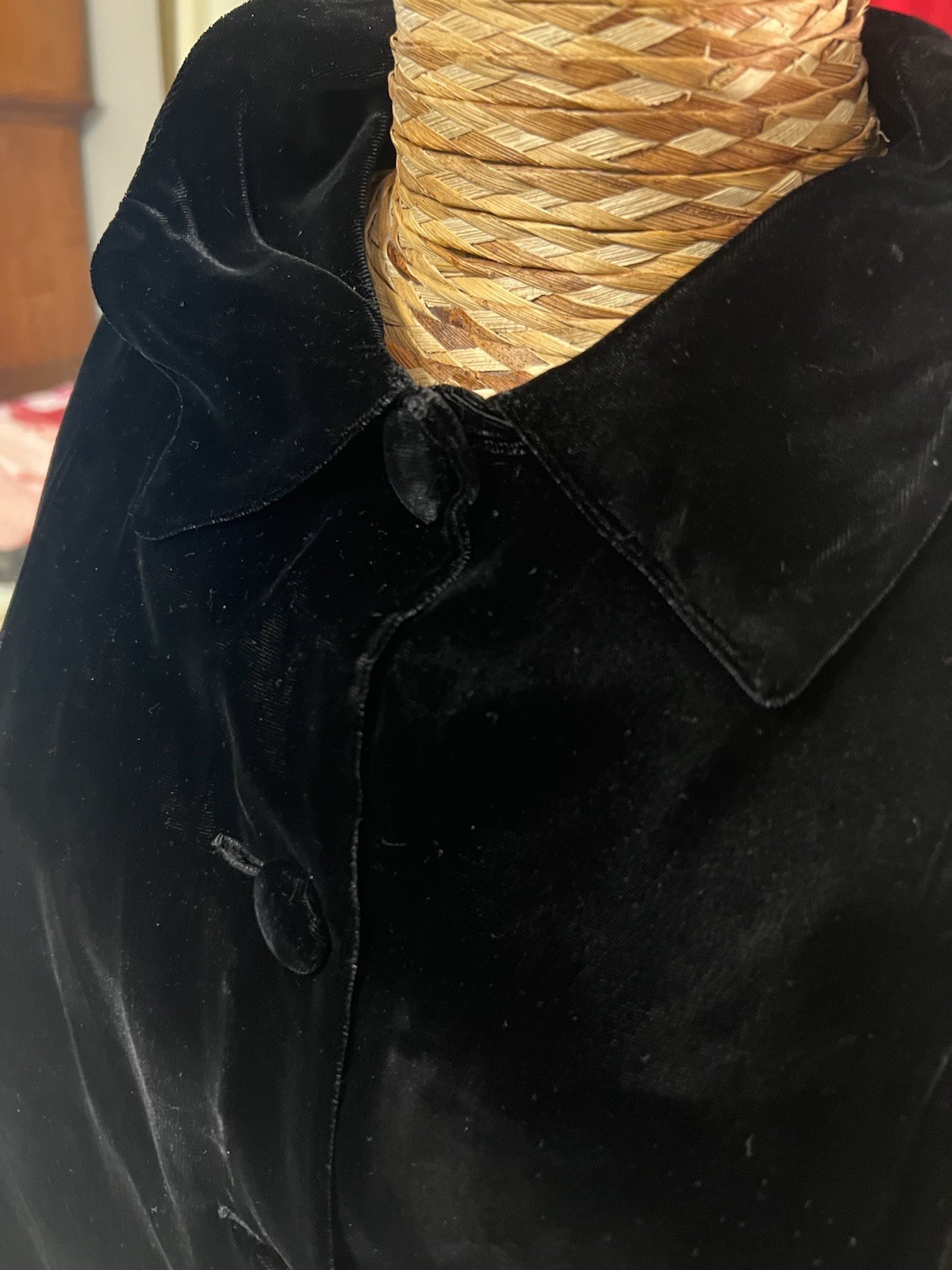 Vintage Black Silk Velvet Opera Cape Goth Witchey