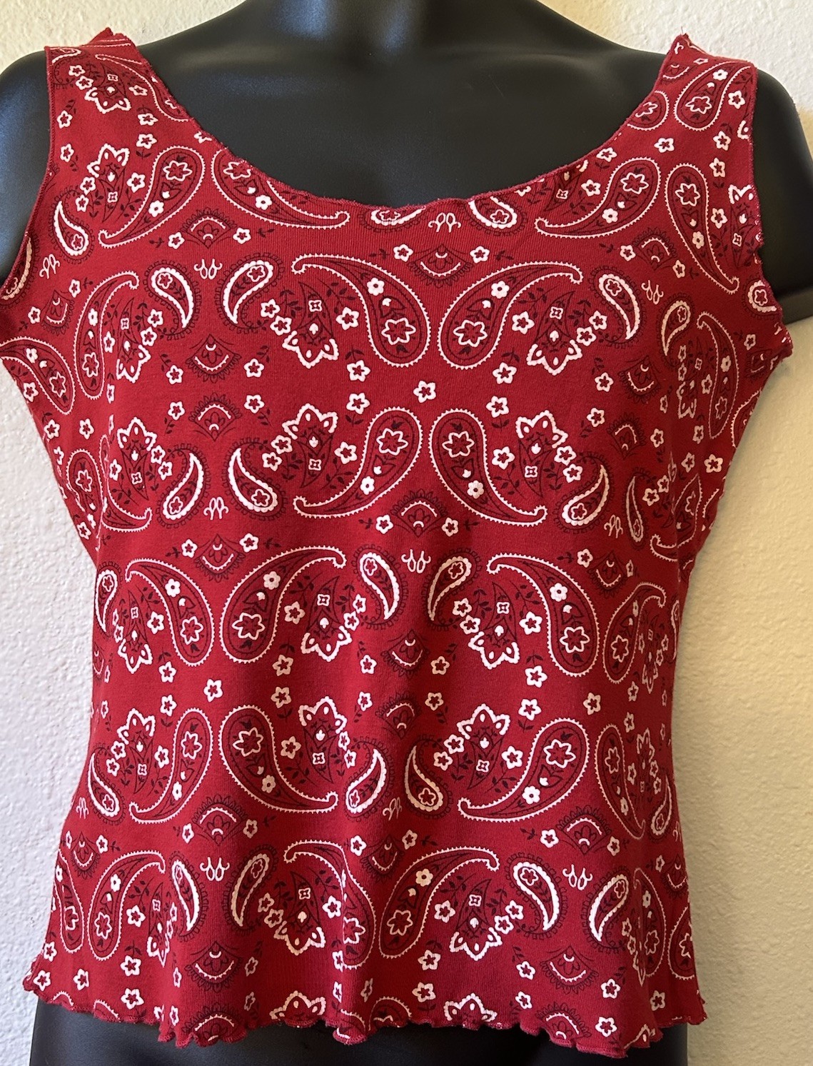 VTG Y2K Finesse Cropped Bandanna Print Tank M Lettuce Edge Hem Grunge Western