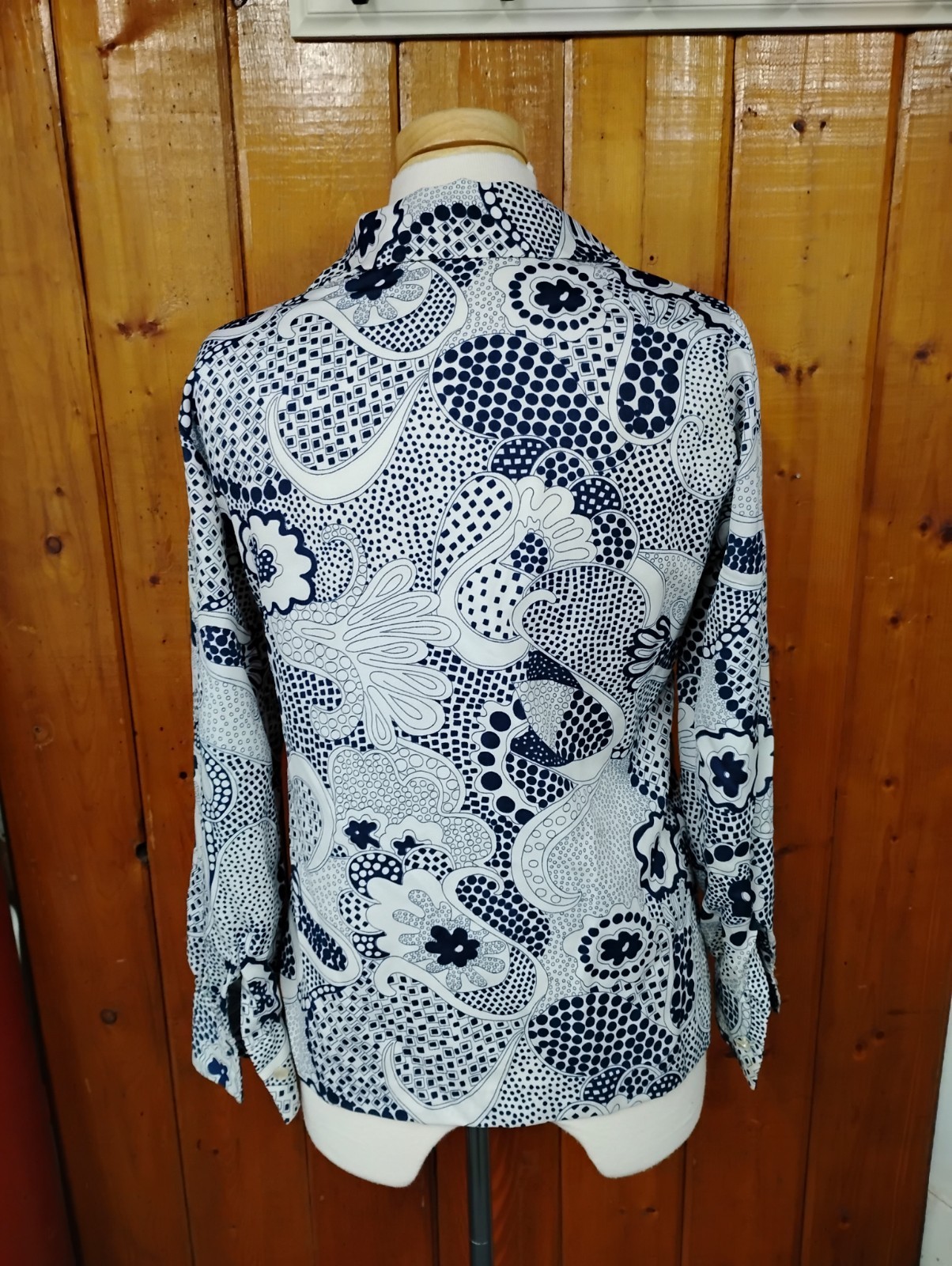 Women’s Vintage 60’s Peck And Peck Weekend Floral Shirt With Original Butttons