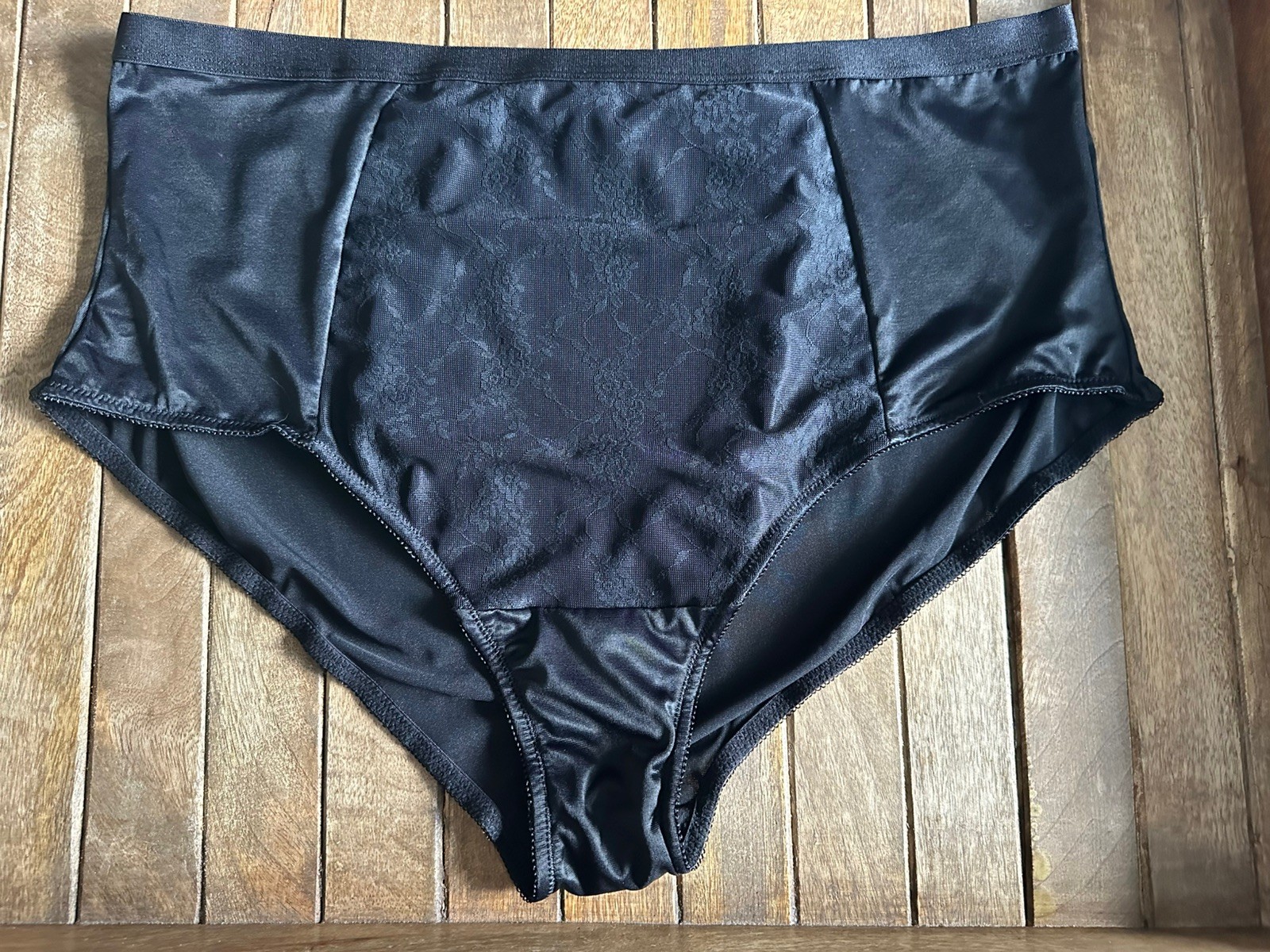 Vtg Torrid Curves 2X Black Lace Brief Slimmer Panties Panty