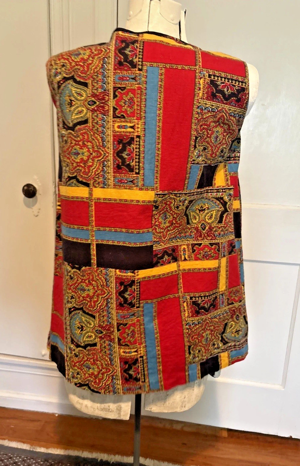 Vintage Tunic Vest Top L California 1970 Pop Color Groovy Paisley Brass Buttons