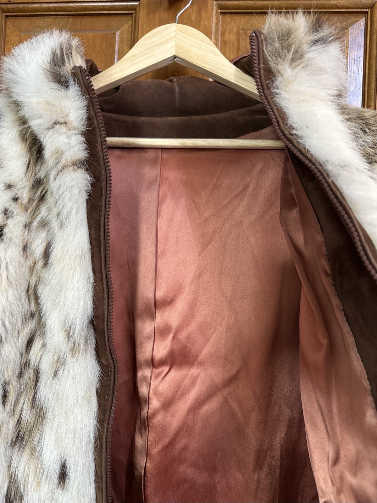 Vintage Russell Taylor Faux Lynx Jacket Small To Medium. Beautiful! Suede Trim.